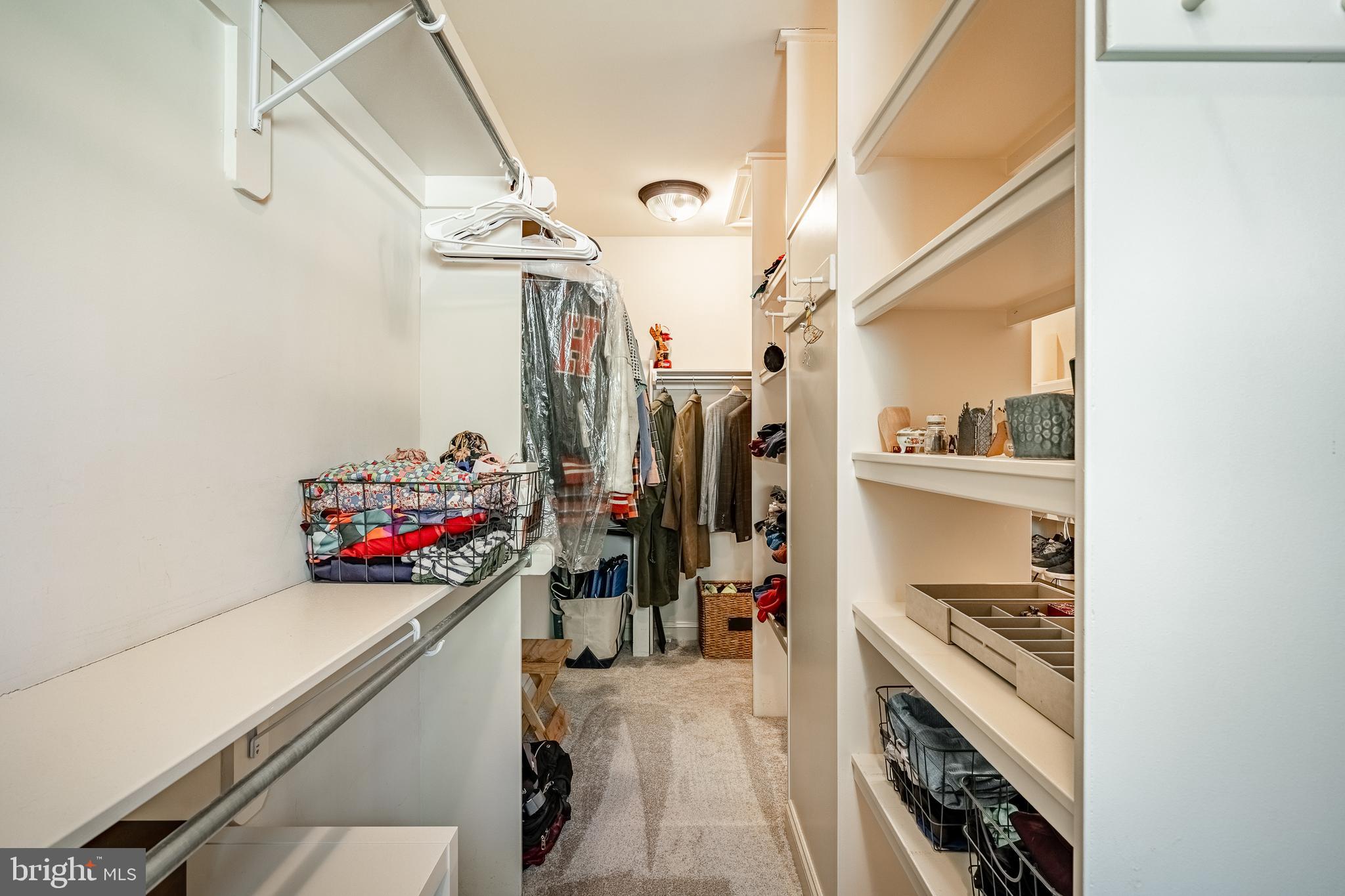 KNAUERTON - Residential