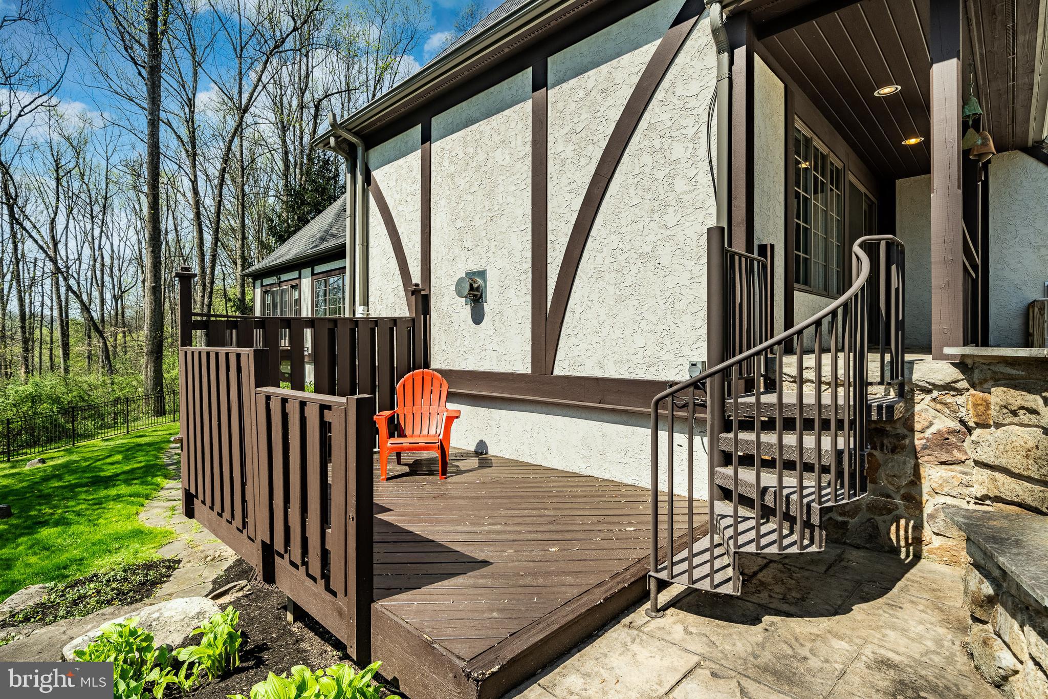 KNAUERTON - Residential