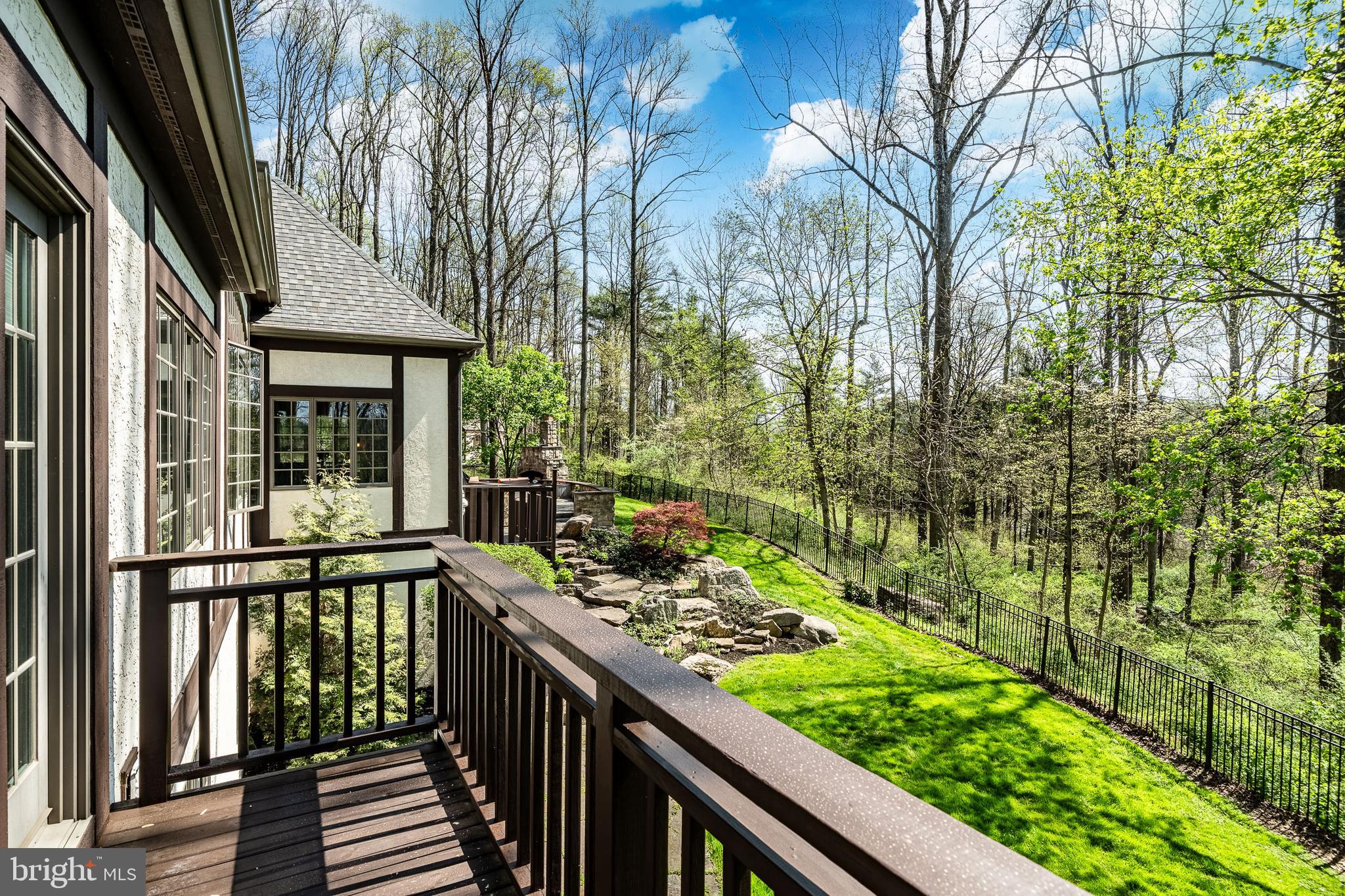 KNAUERTON - Residential