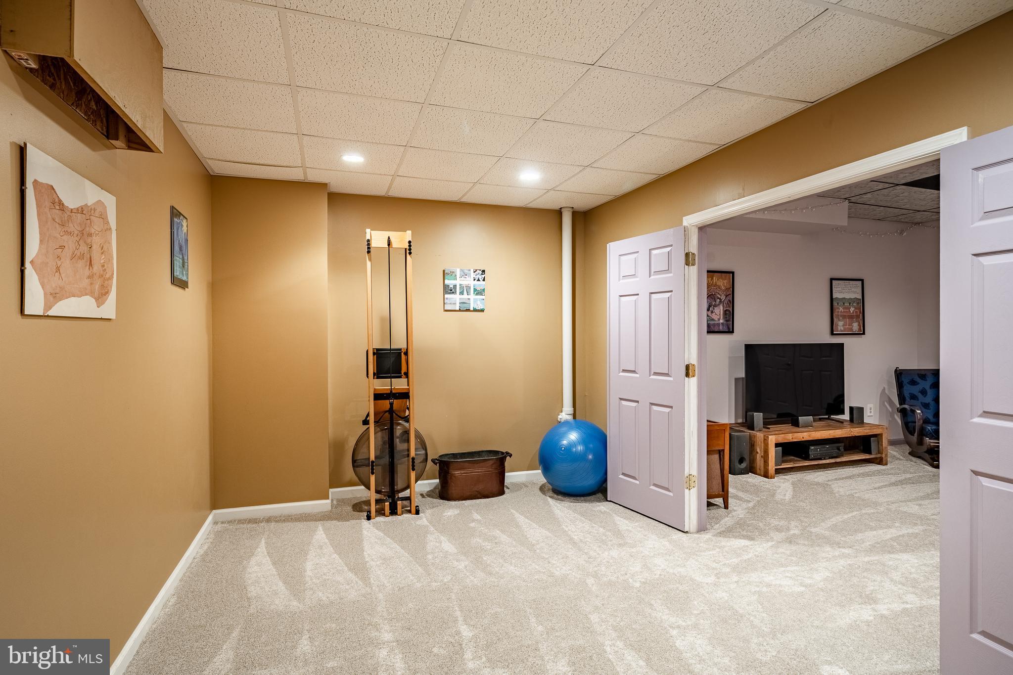 KNAUERTON - Residential