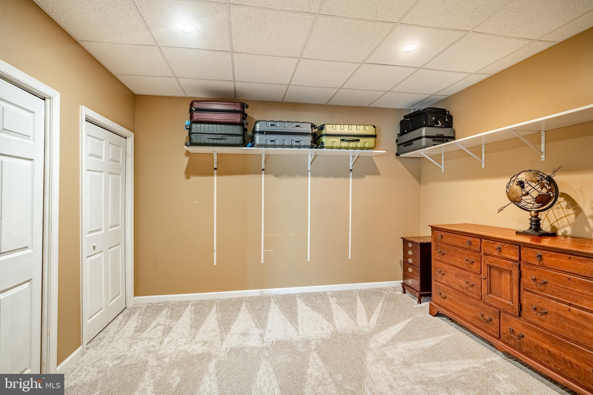 KNAUERTON - Residential