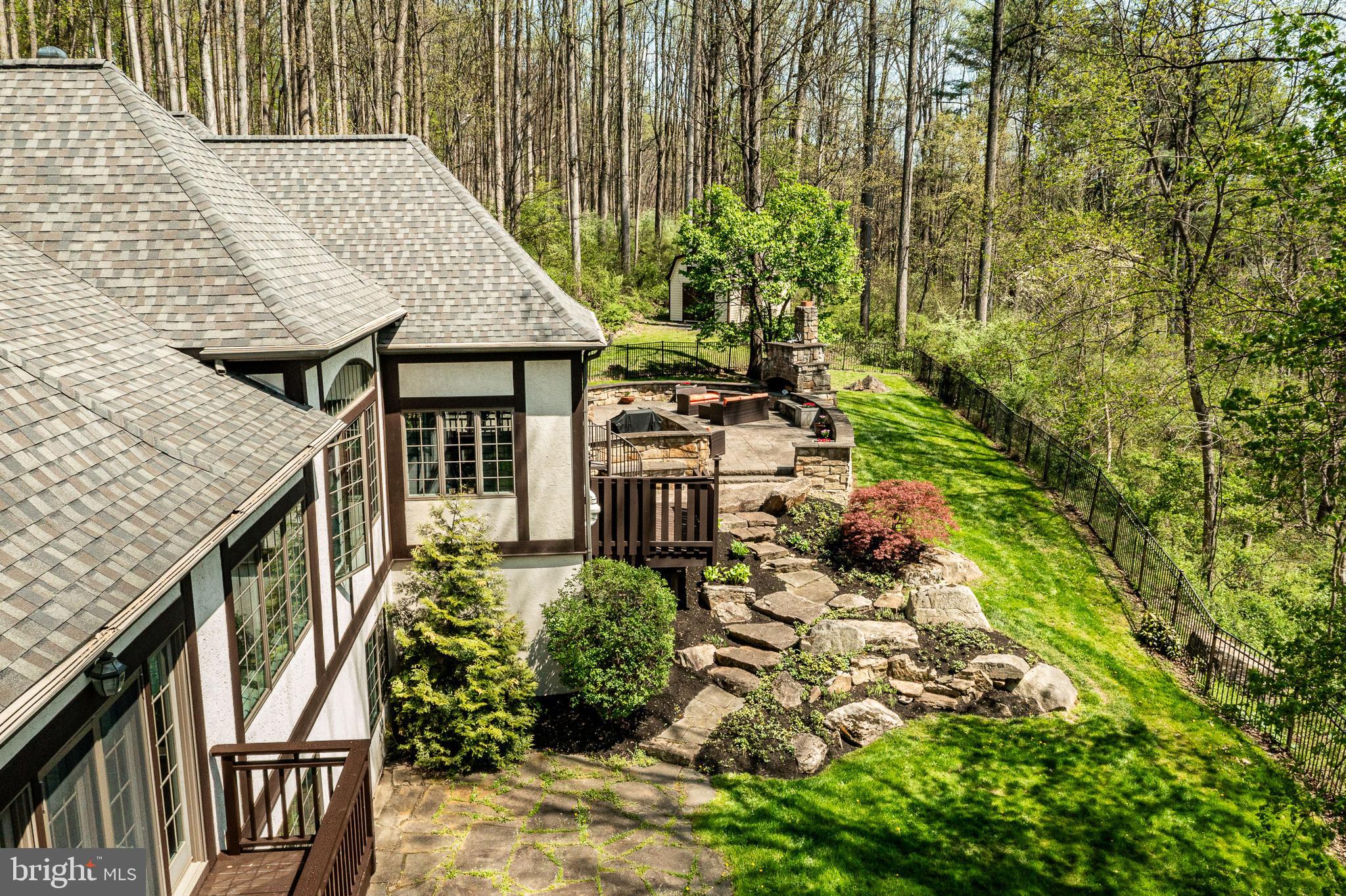 KNAUERTON - Residential