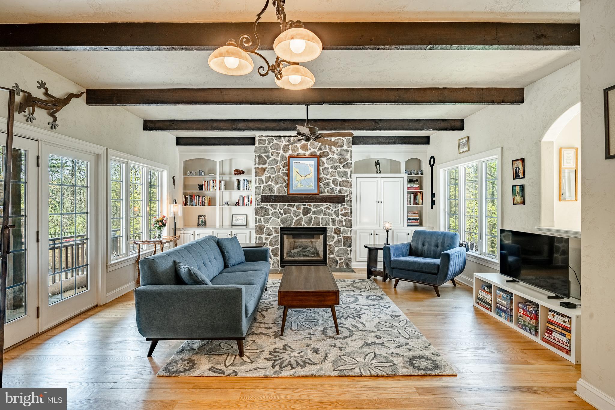 KNAUERTON - Residential