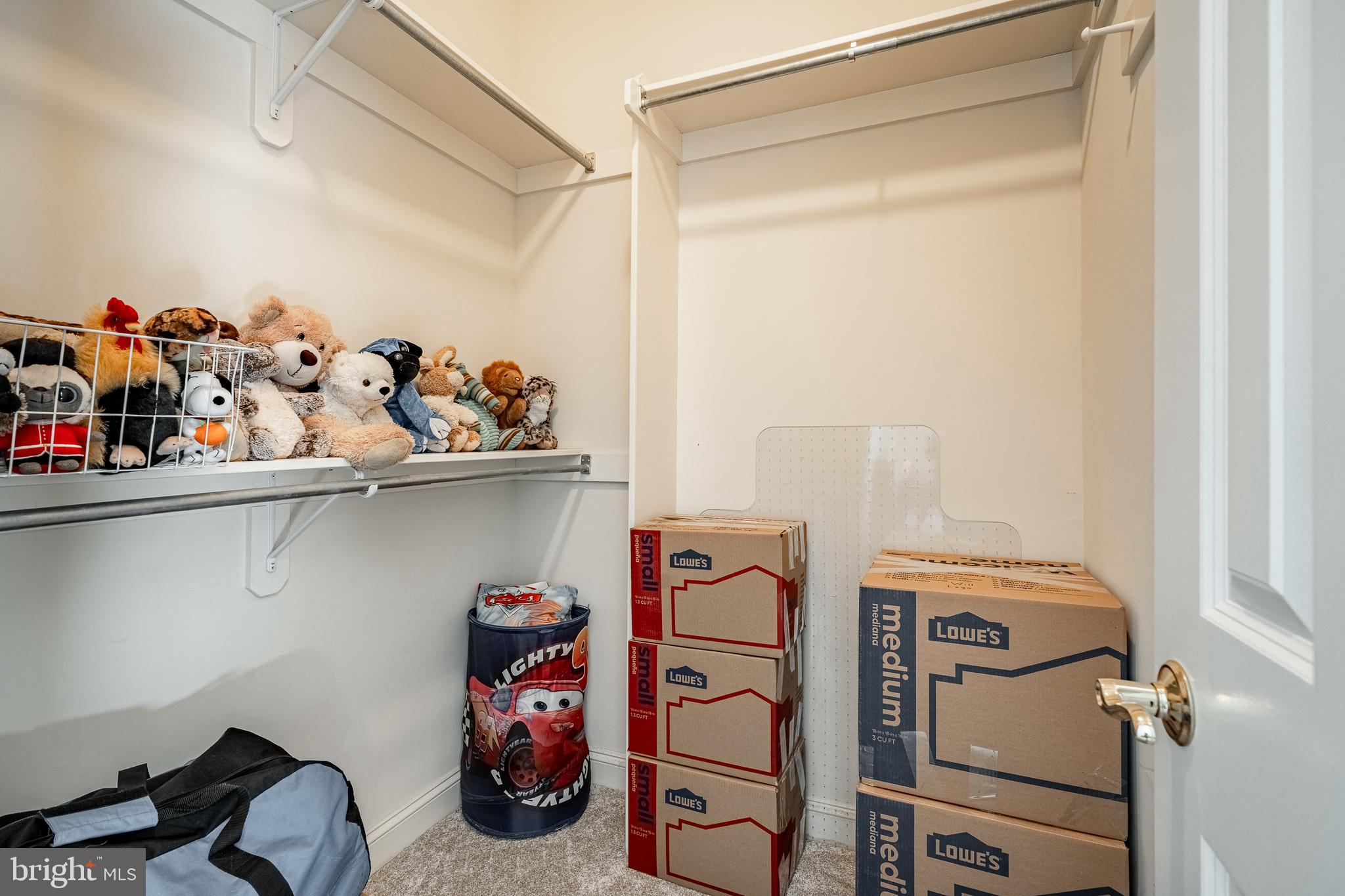 KNAUERTON - Residential