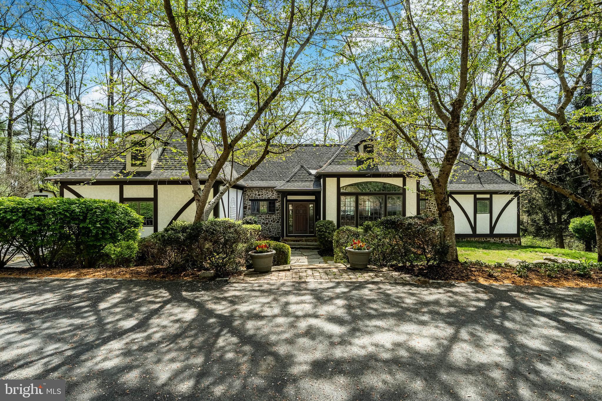 KNAUERTON - Residential