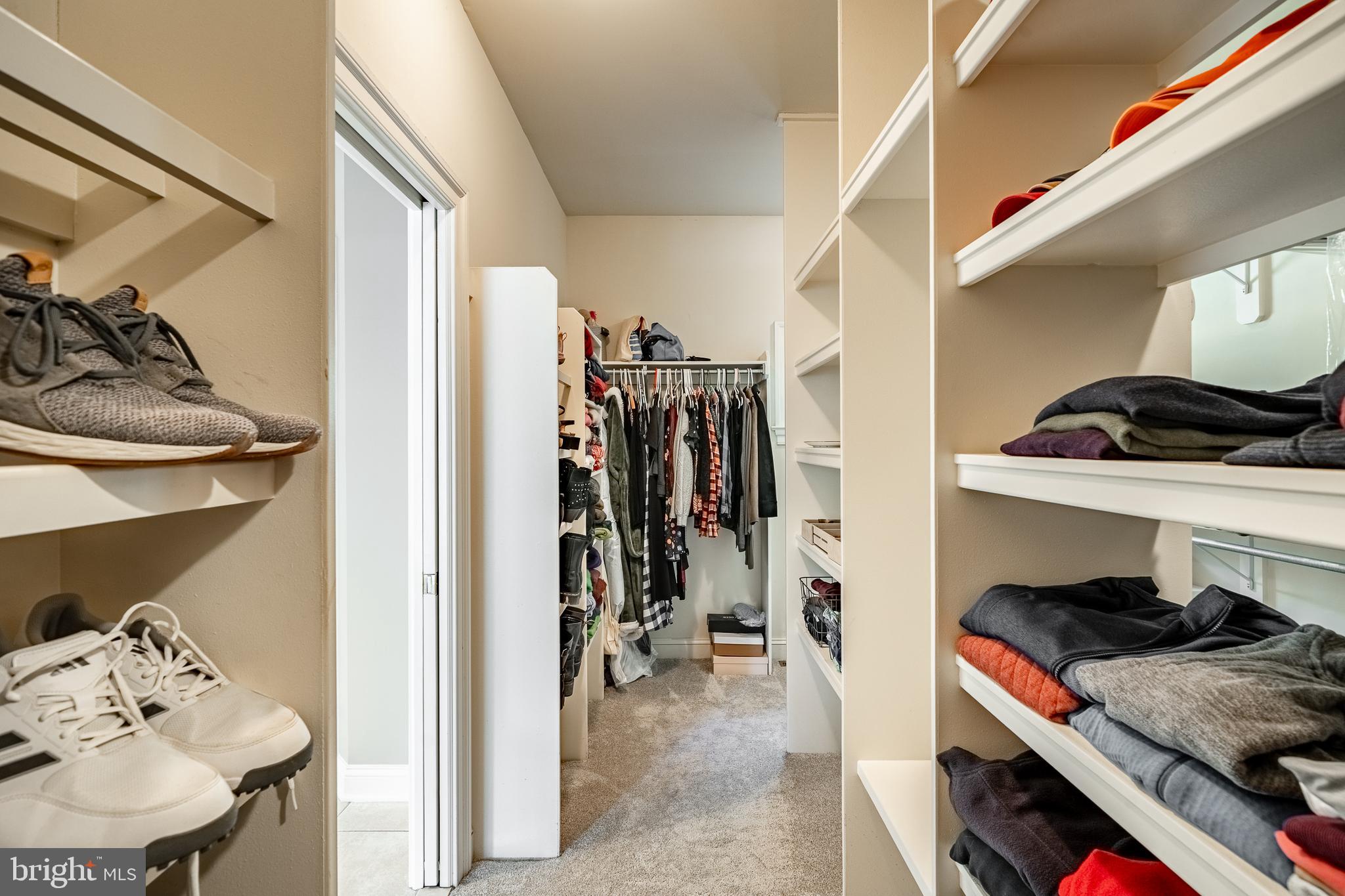 KNAUERTON - Residential