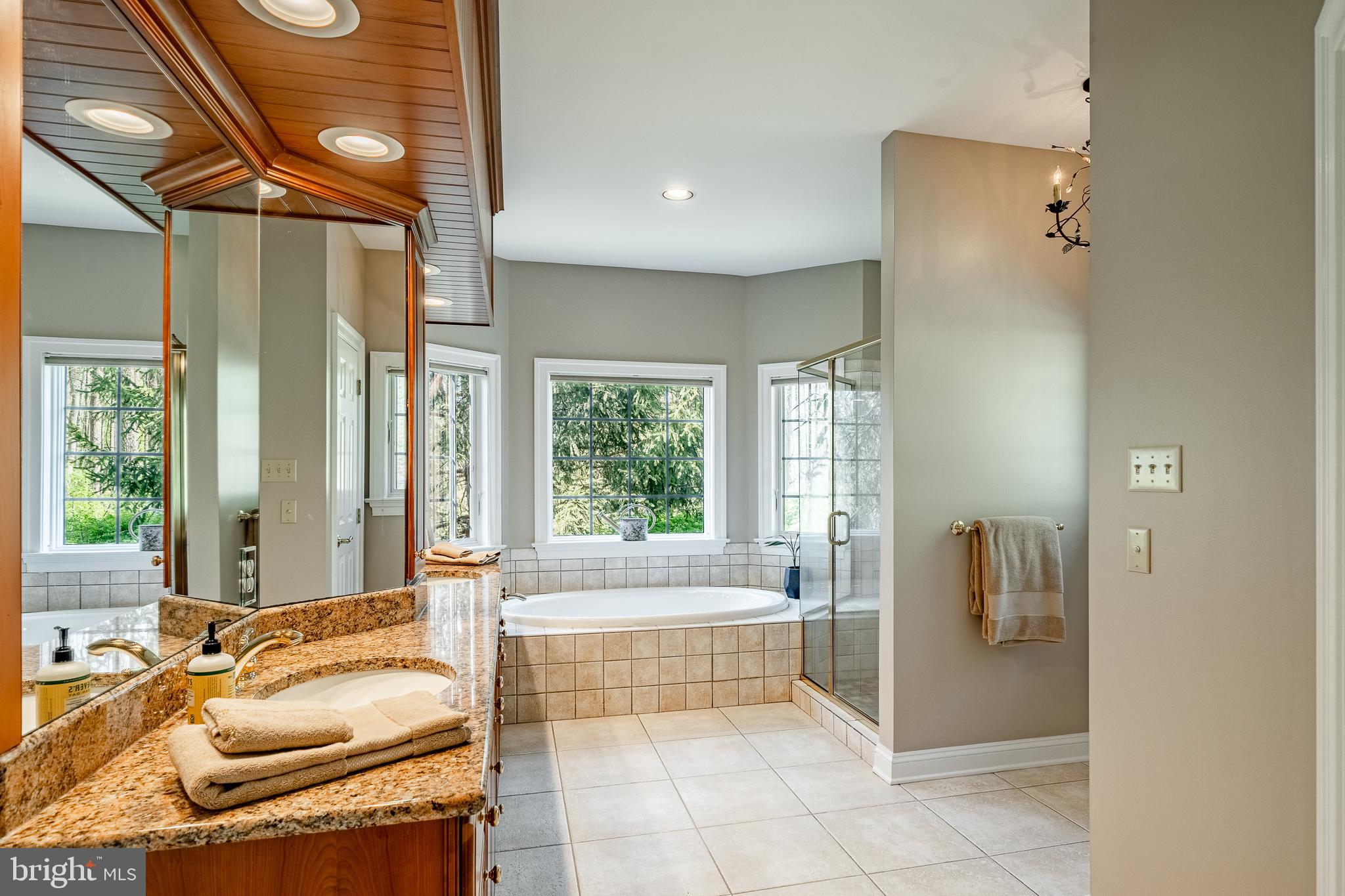 KNAUERTON - Residential