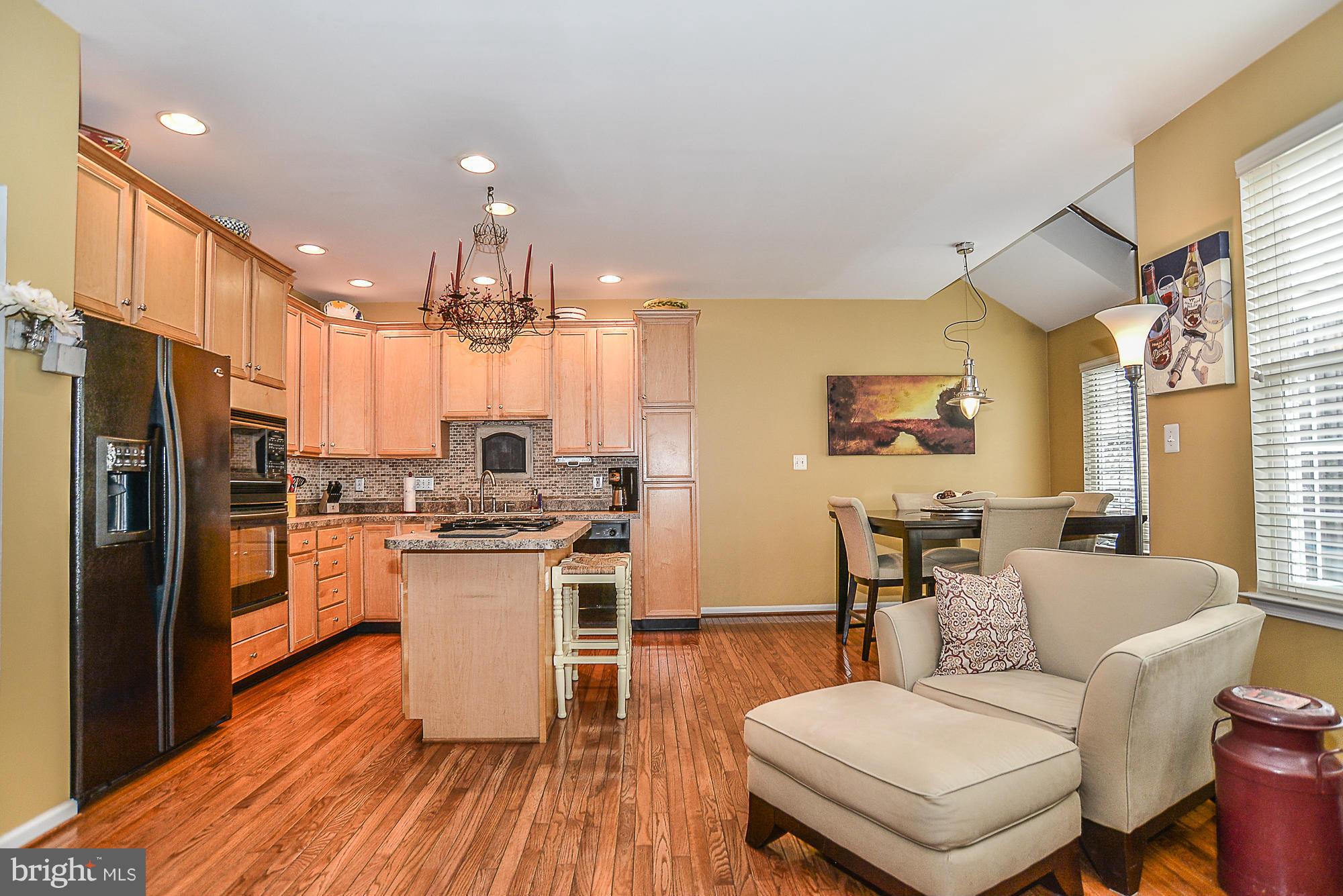 SOUTH RIDING - Residential