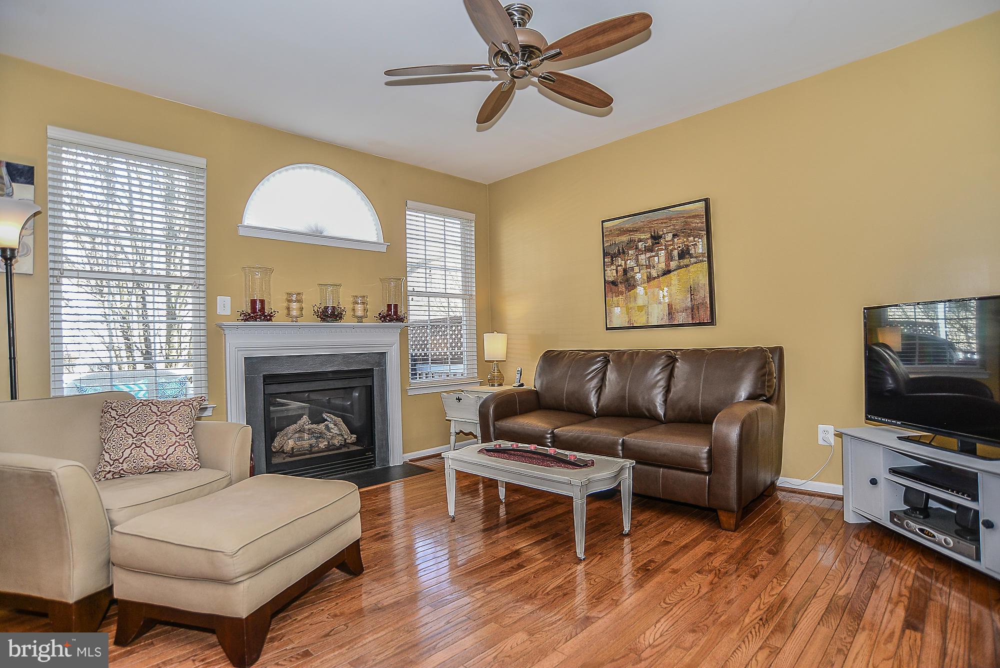 SOUTH RIDING - Residential