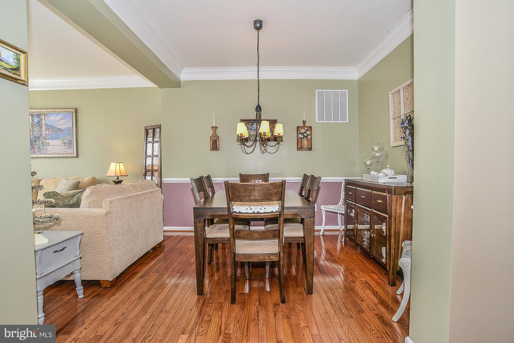 SOUTH RIDING - Residential