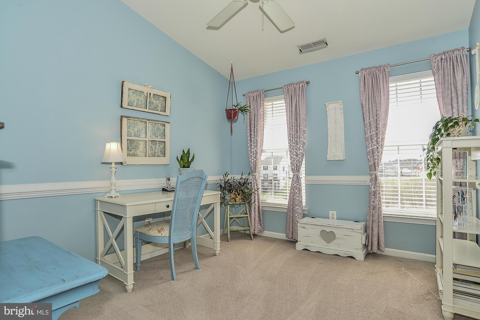 SOUTH RIDING - Residential