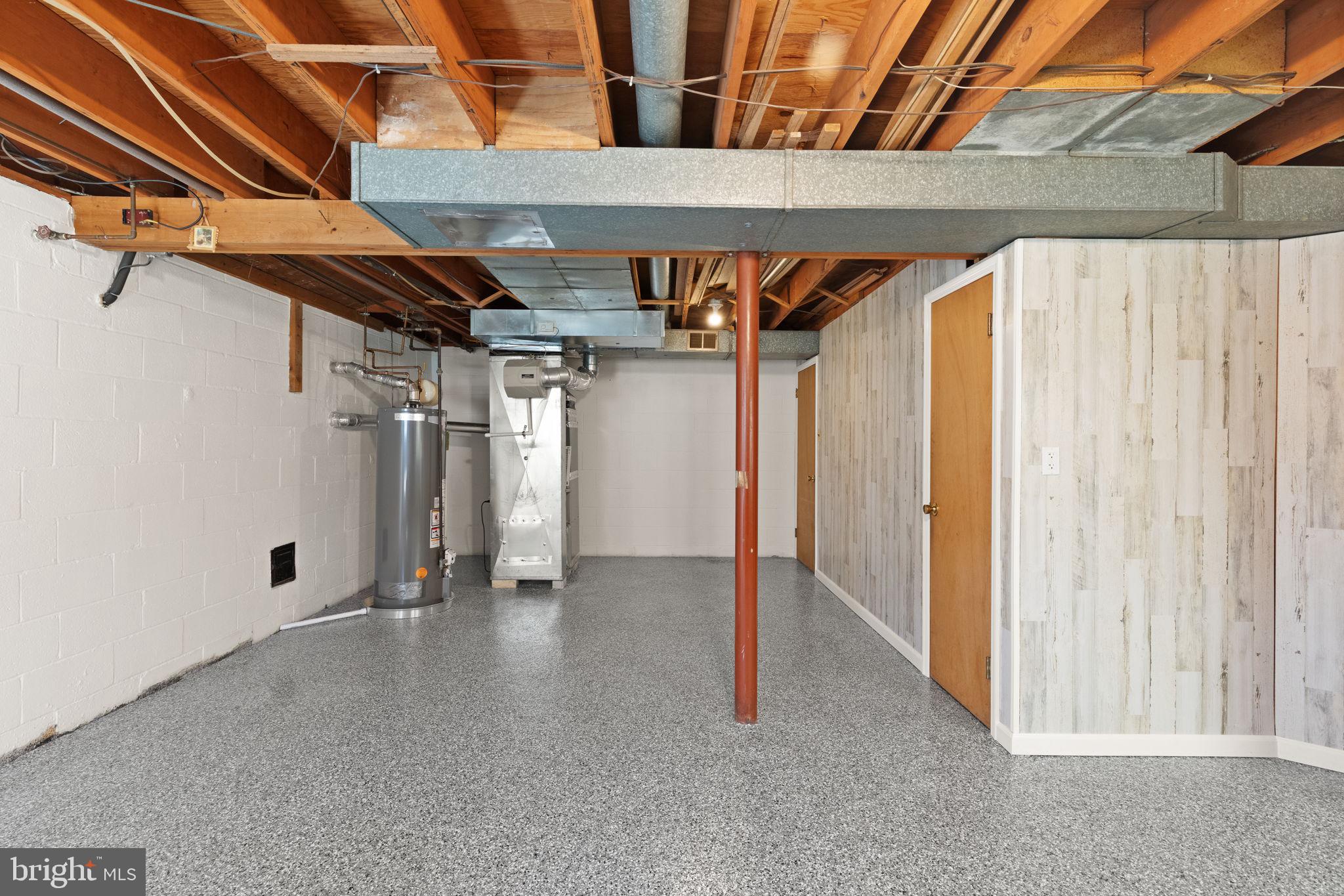 LONG BAR HARBOR - Residential