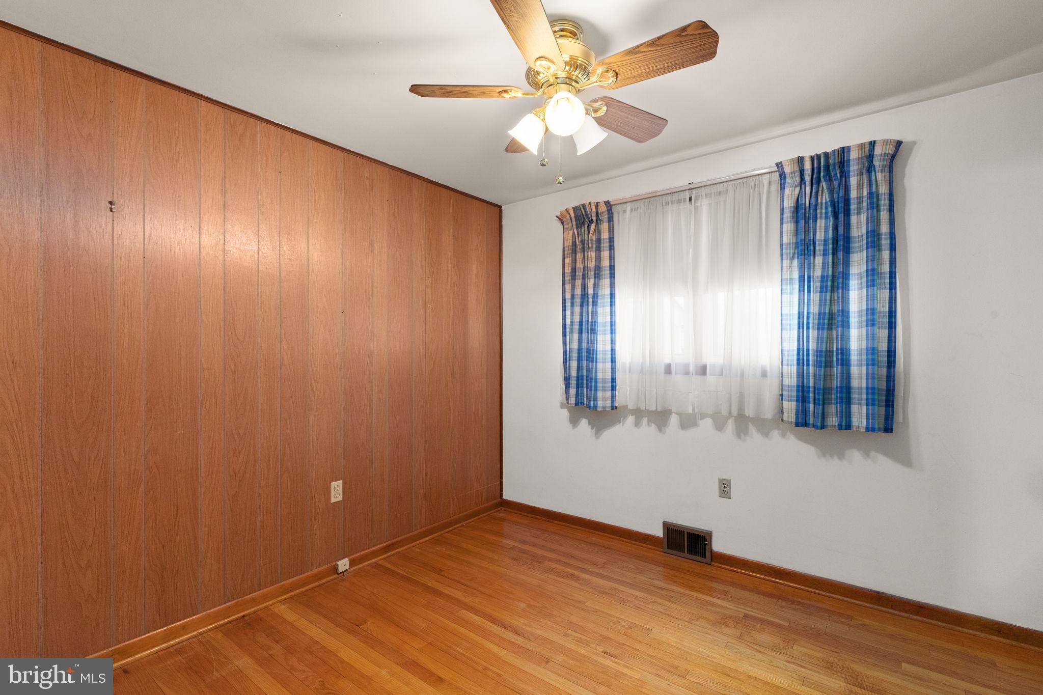 LONG BAR HARBOR - Residential