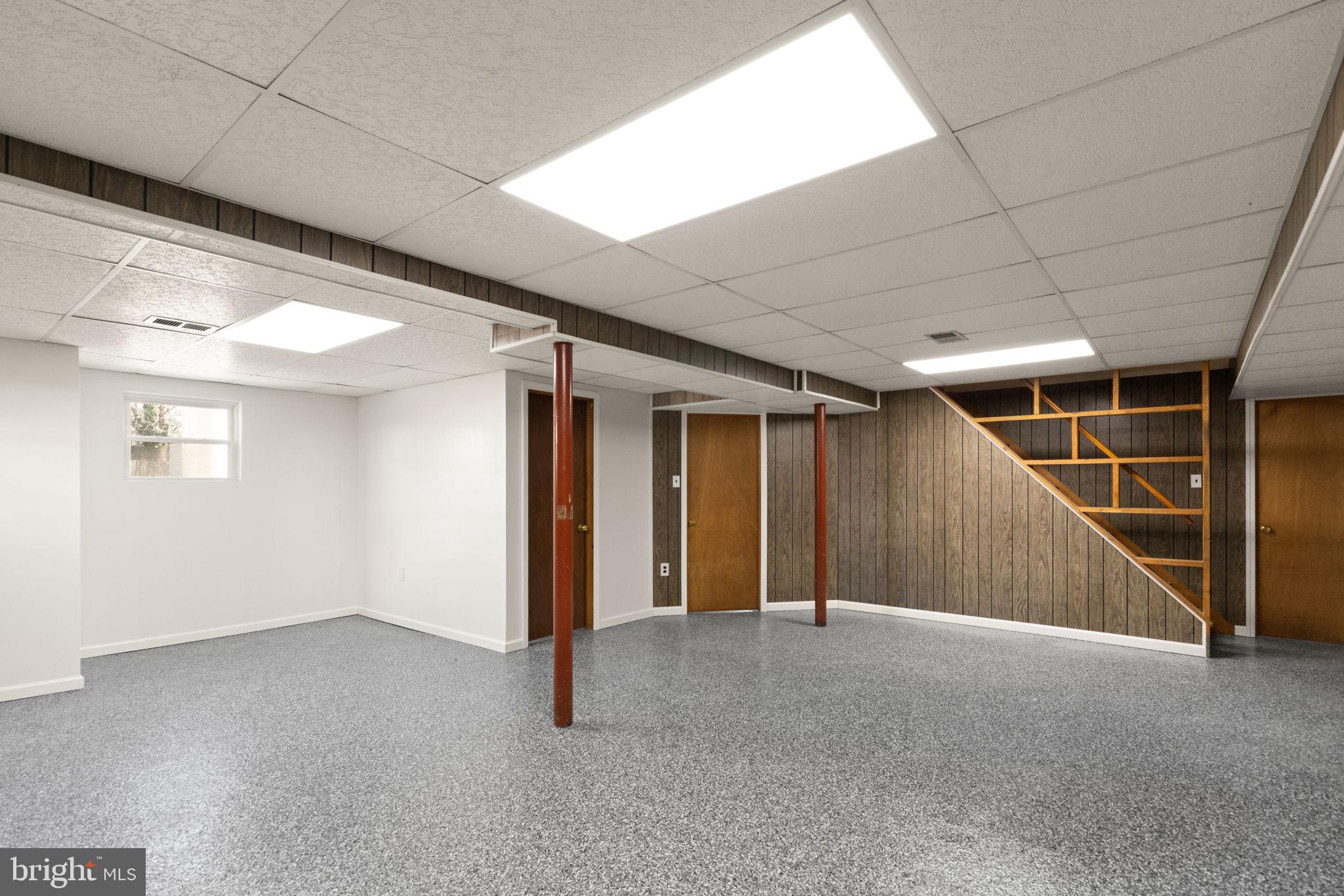 LONG BAR HARBOR - Residential