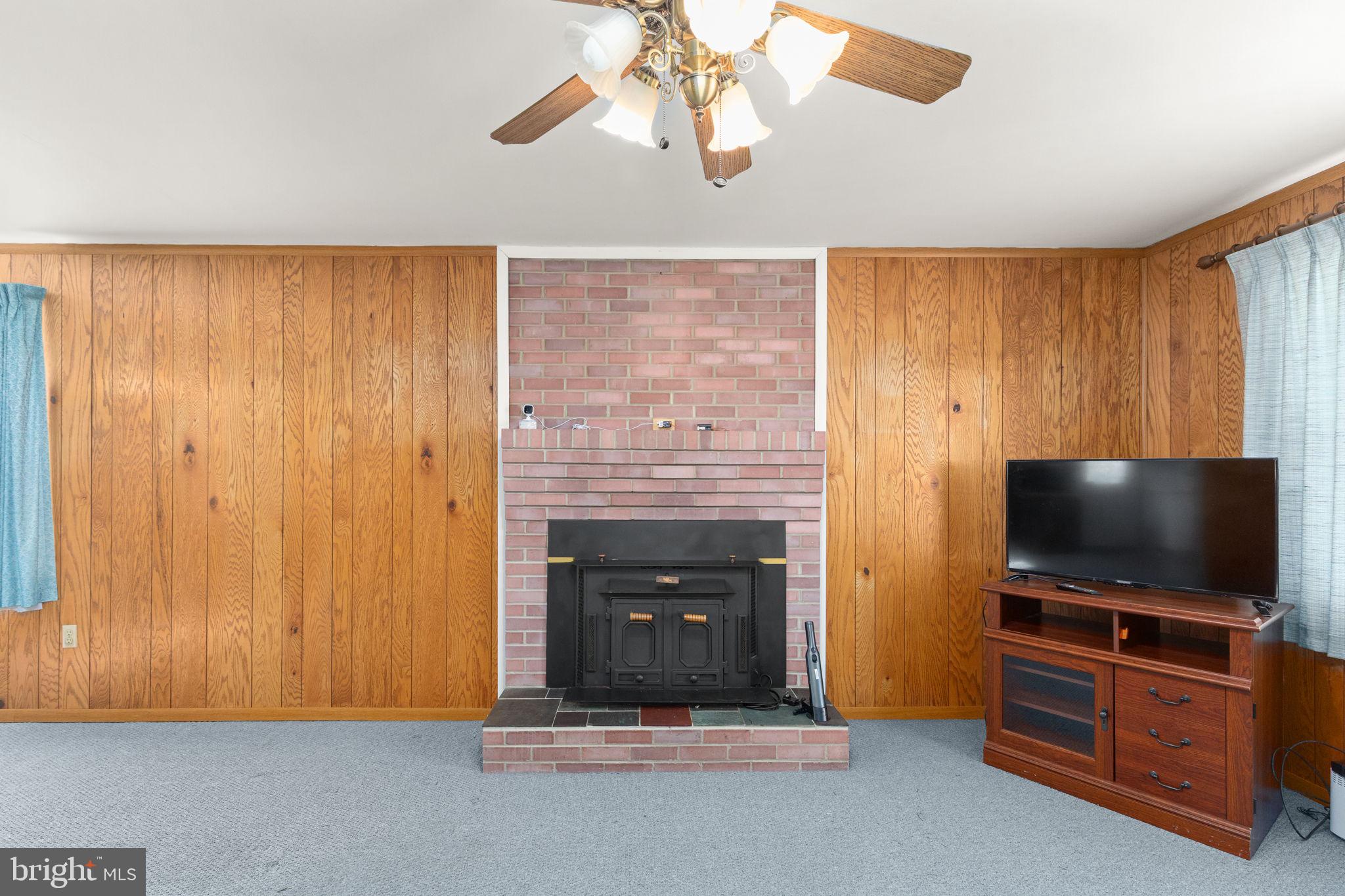 LONG BAR HARBOR - Residential