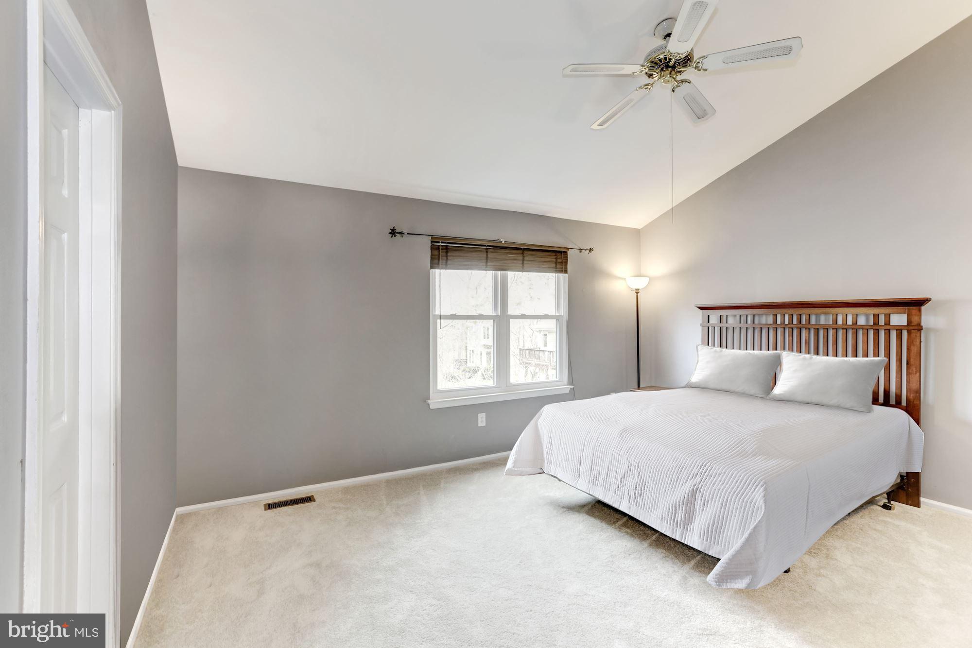 POTOMAC FAIRWAYS - Residential