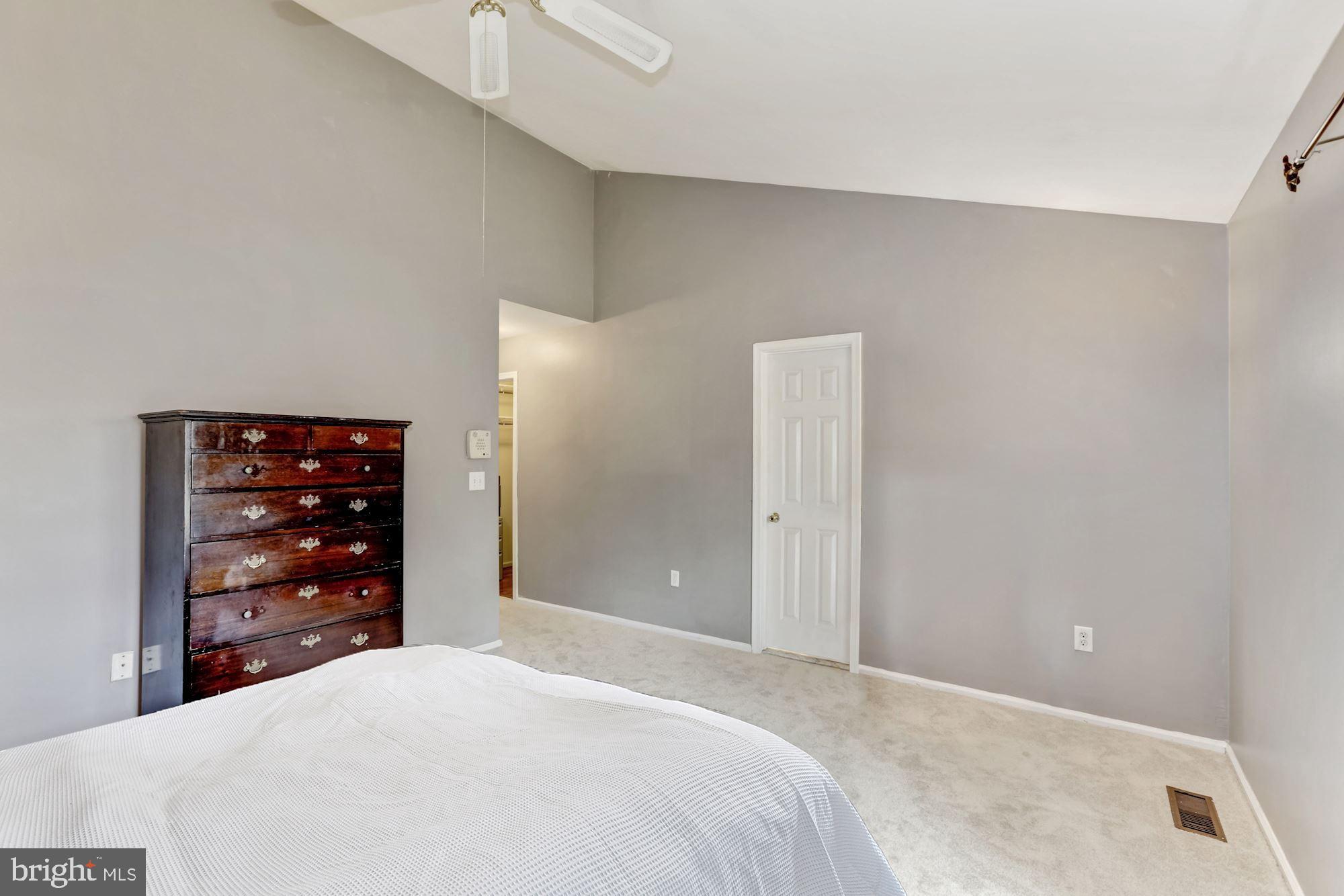 POTOMAC FAIRWAYS - Residential