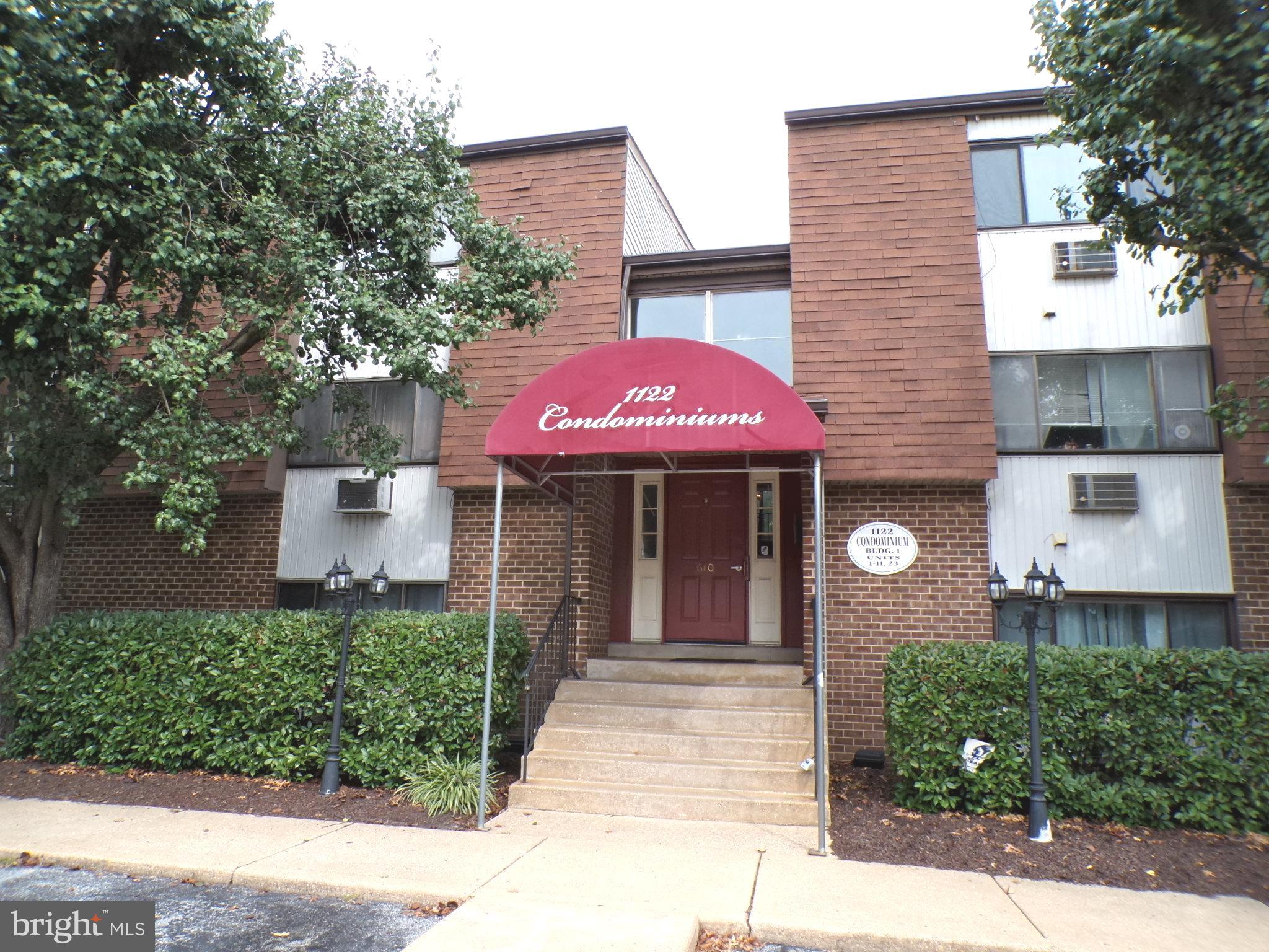 WASHINGTON SQUARE - Residential
