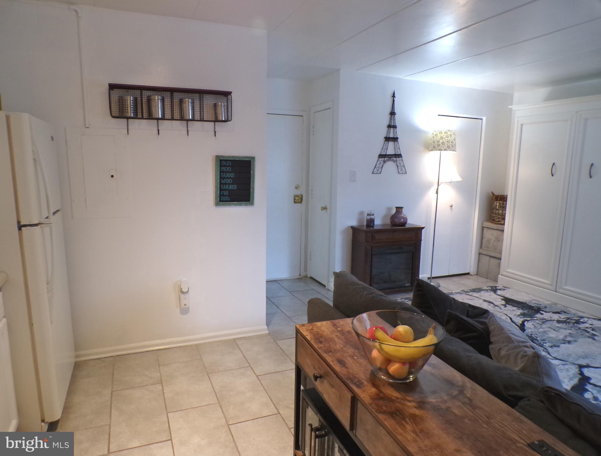 WASHINGTON SQUARE - Residential