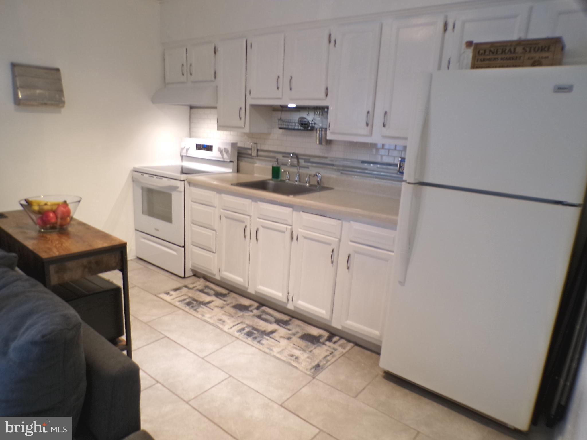 WASHINGTON SQUARE - Residential