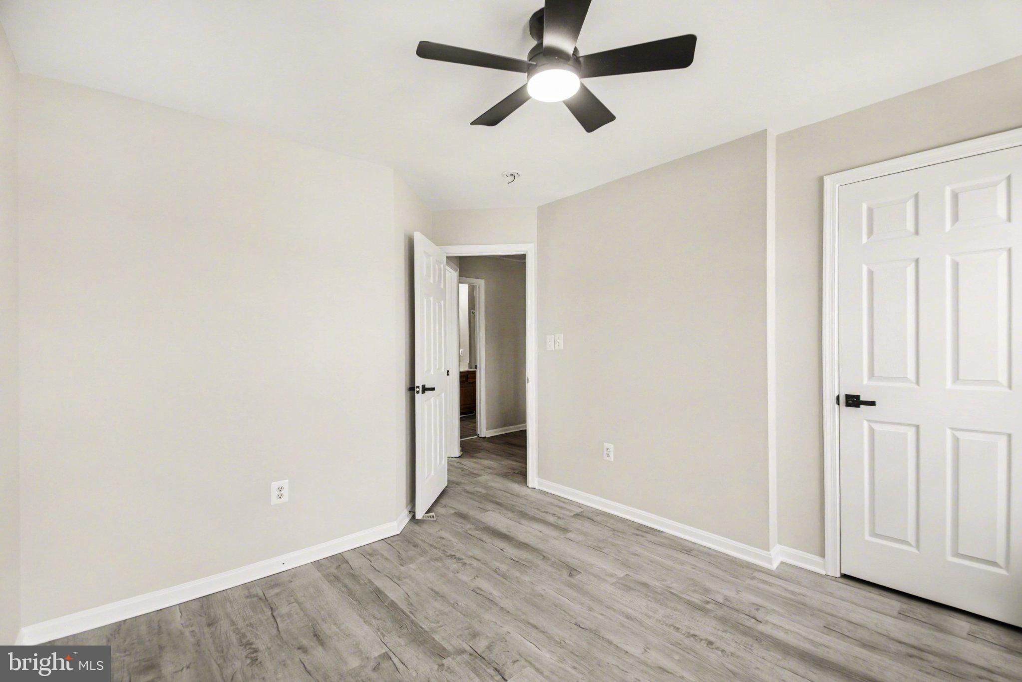 DALE CITY - Residential