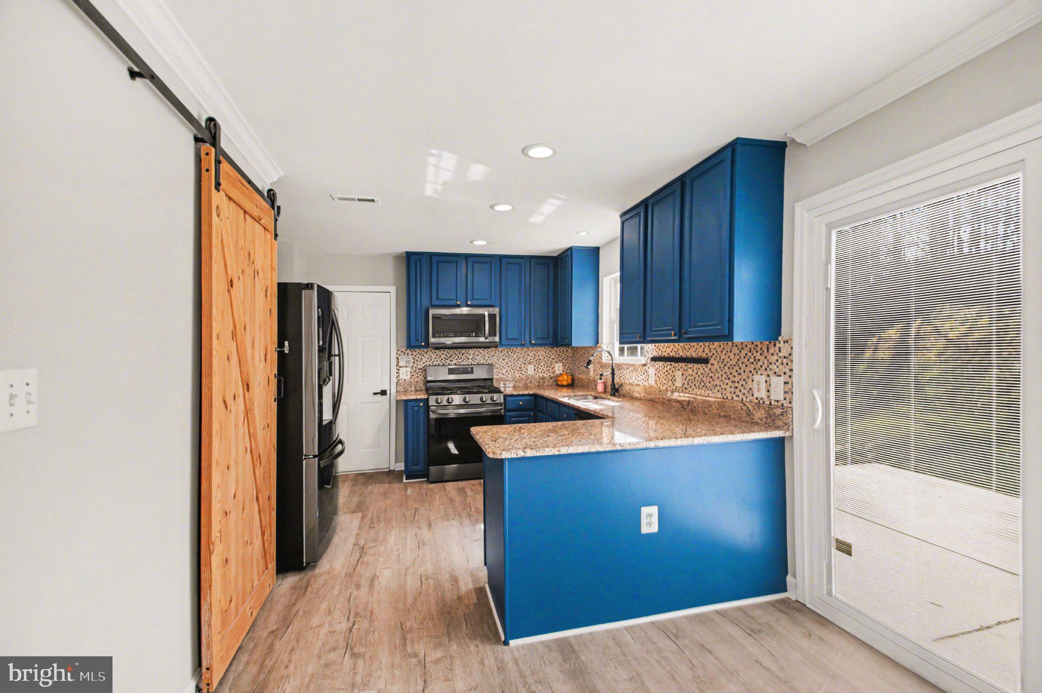 DALE CITY - Residential