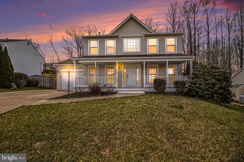 5729 RHODE ISLAND DRIVE WOODBRIDGE VA 22193