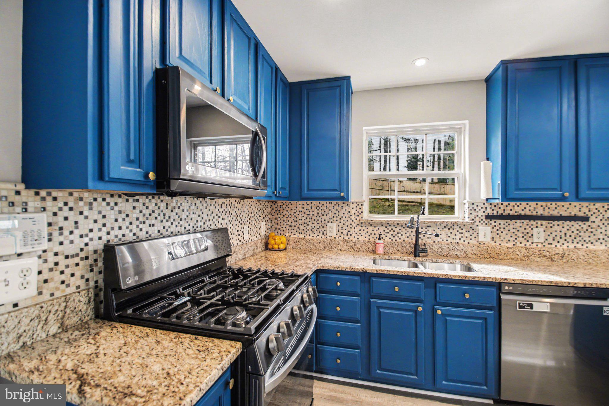 DALE CITY - Residential