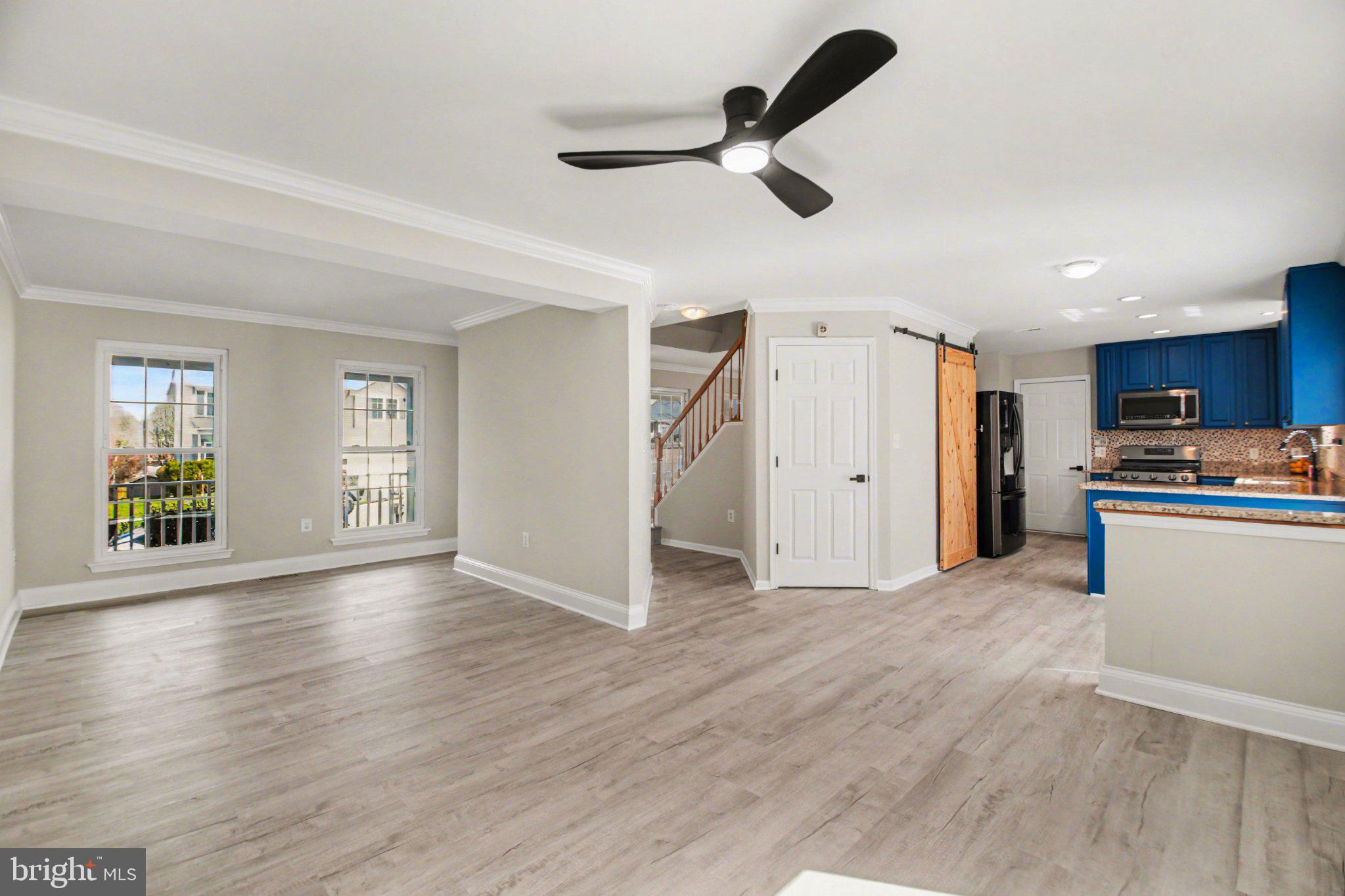 DALE CITY - Residential