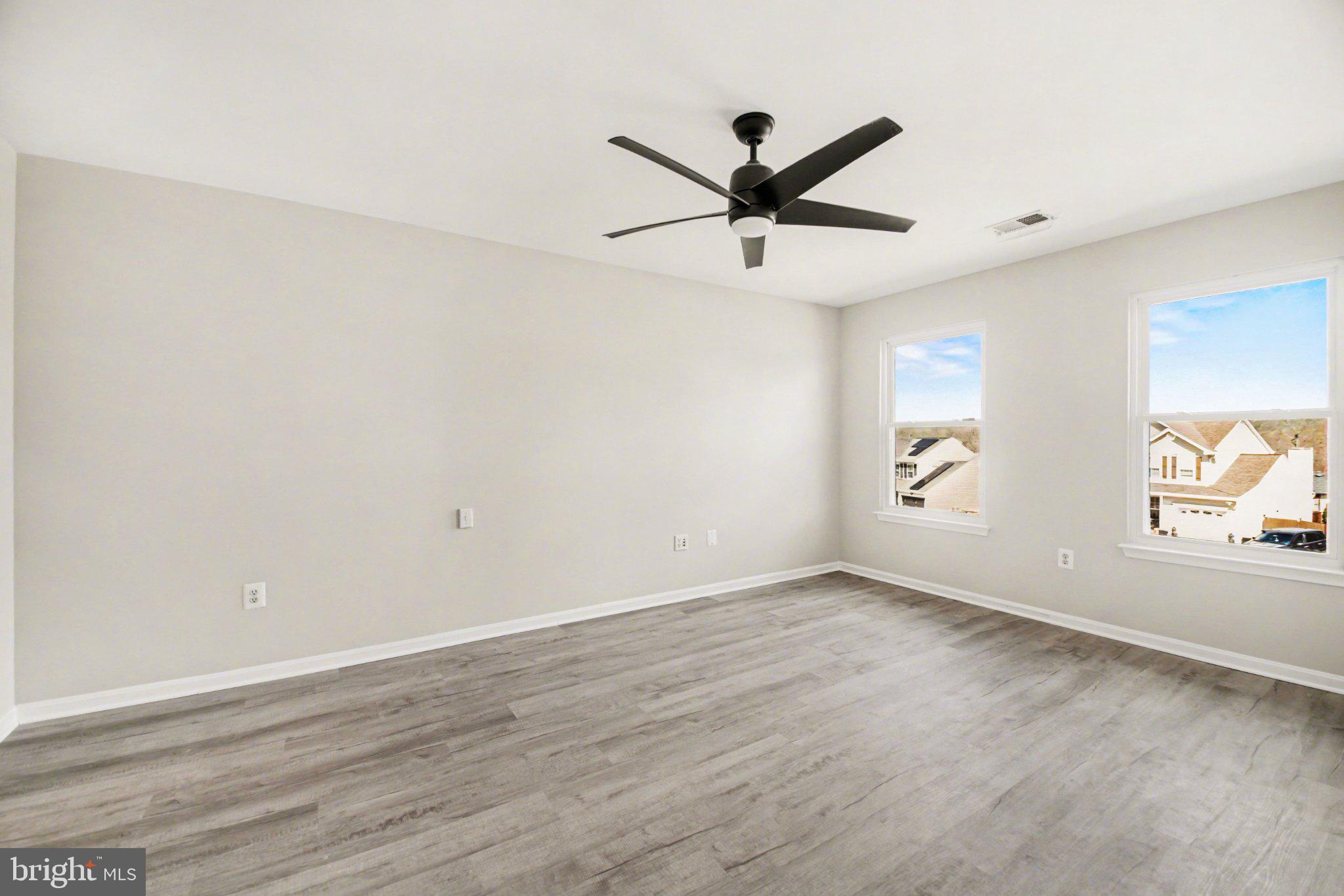 DALE CITY - Residential