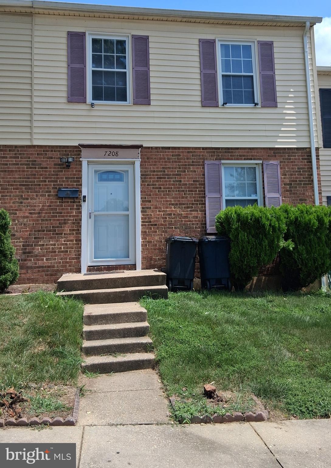 Welcome to this spacious 3 level home in Rosedale Estates, Fort Washington, MD. Some TLC will go a long way to make this your dream home. This home features a new roof 2023, new bathroom shower located upstairs in the full bathroom 2023, New Carpet in 2 of the bedrooms 2025, new Hot Water Heater 2022, and newer HVAC 2020. Storage space and dining space adjacent to the kitchen. One full bathroom and two half baths. Recreational space and storage space in the basement. Outside steps leading to basement door. Close to National Harbor, Premium Shopping Outlet, and MGM Casino. Access to Washington DC, Alexandria and Arlington, VA. Deck and fenced-in yard.
Very, very small dog on premises. Property is owner occupied. Viewing by appointment only.