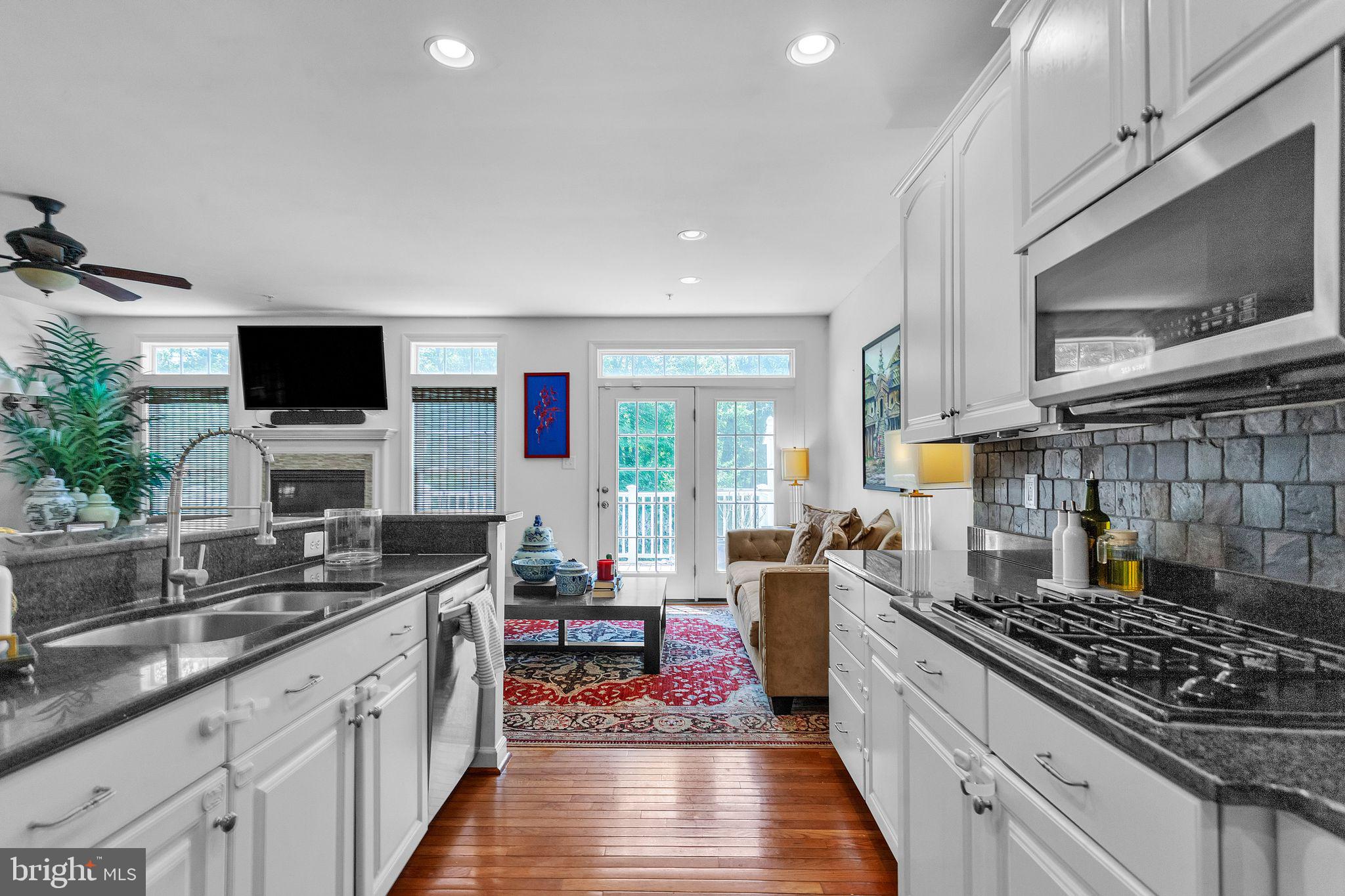 RESERVE AT NEW BRITA - Residential Lease