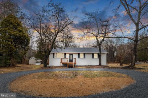 Homes For Rent - 10789 Brent Town Road<br/> CATLETT, VA 20119