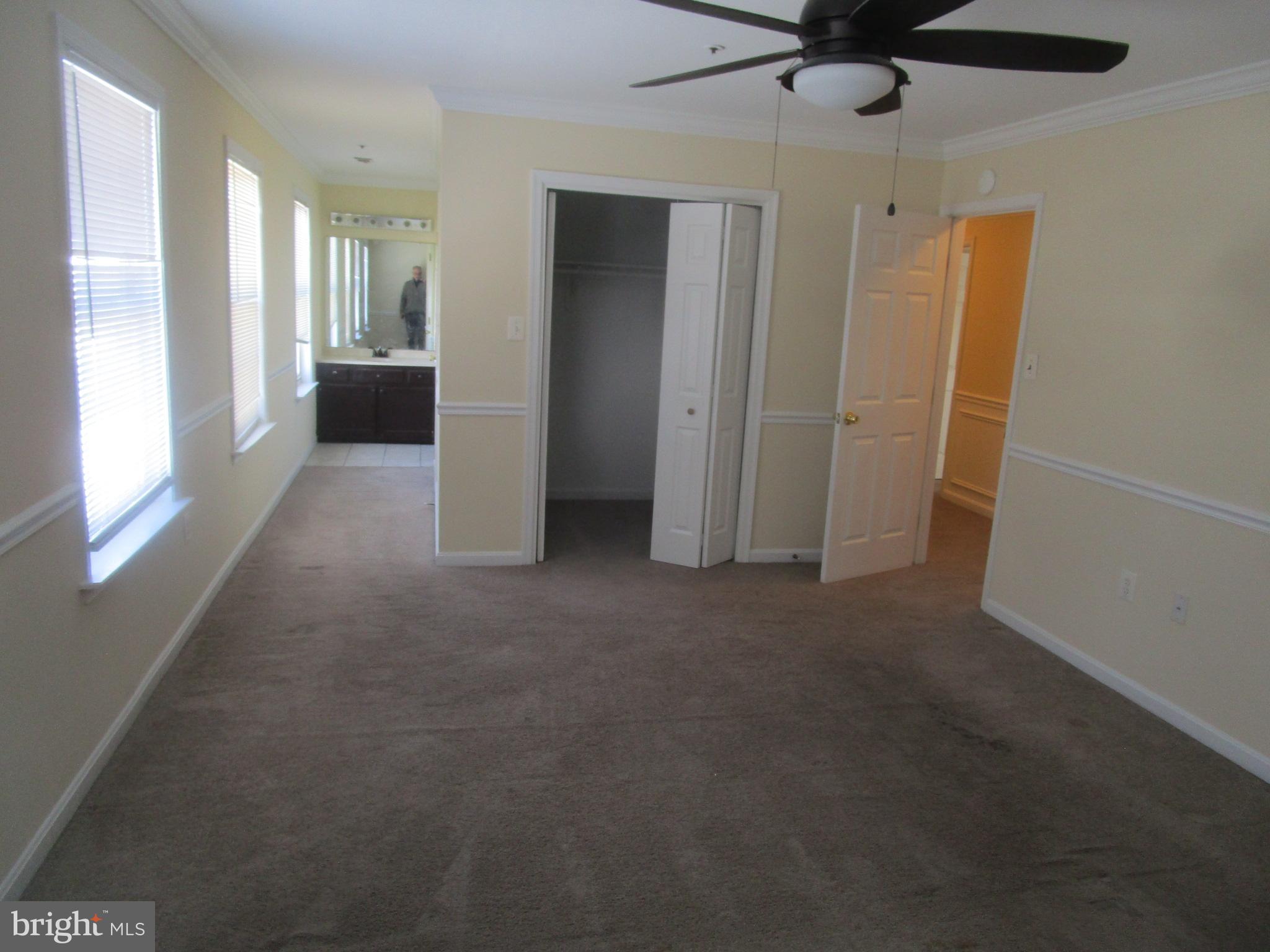 CLINTON VIEW - Residential Lease