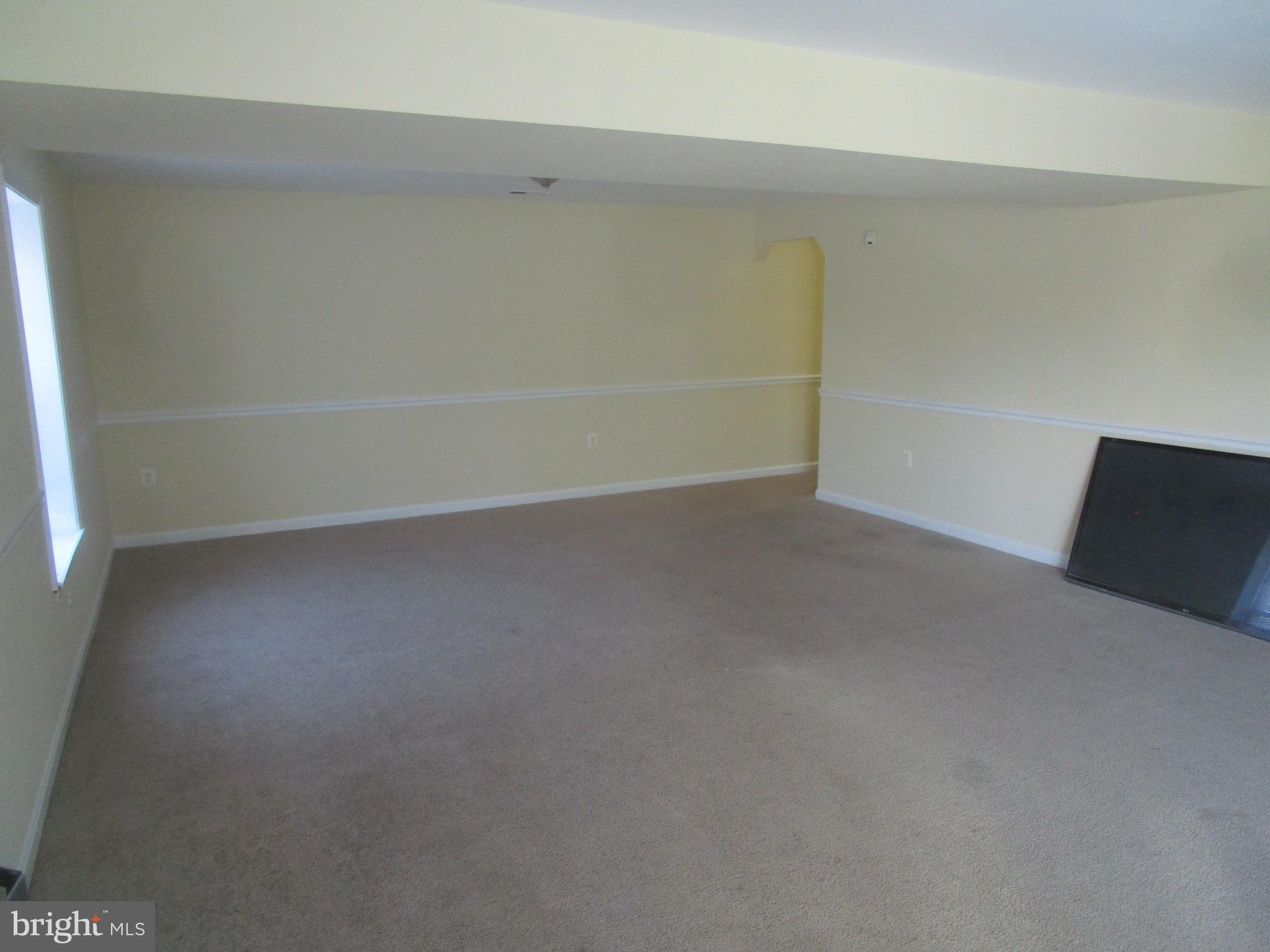 CLINTON VIEW - Residential Lease