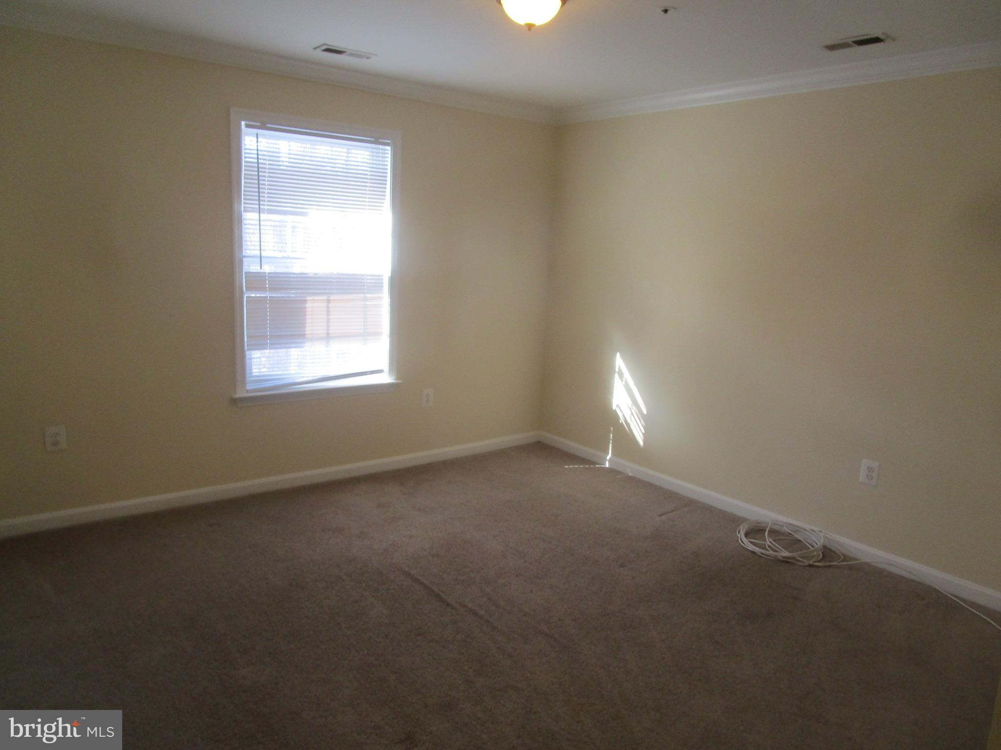 CLINTON VIEW - Residential Lease