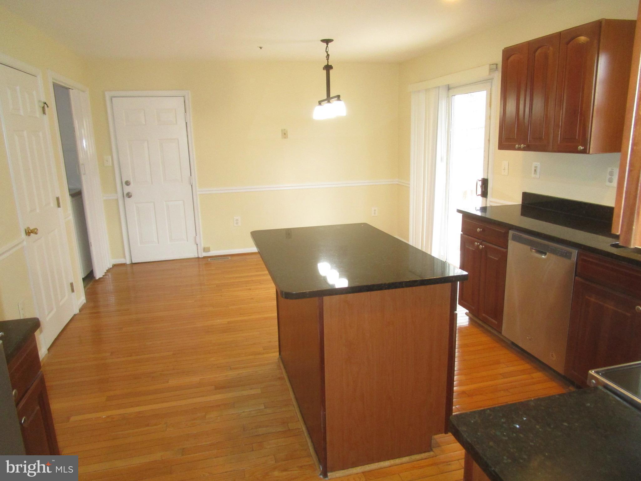 CLINTON VIEW - Residential Lease