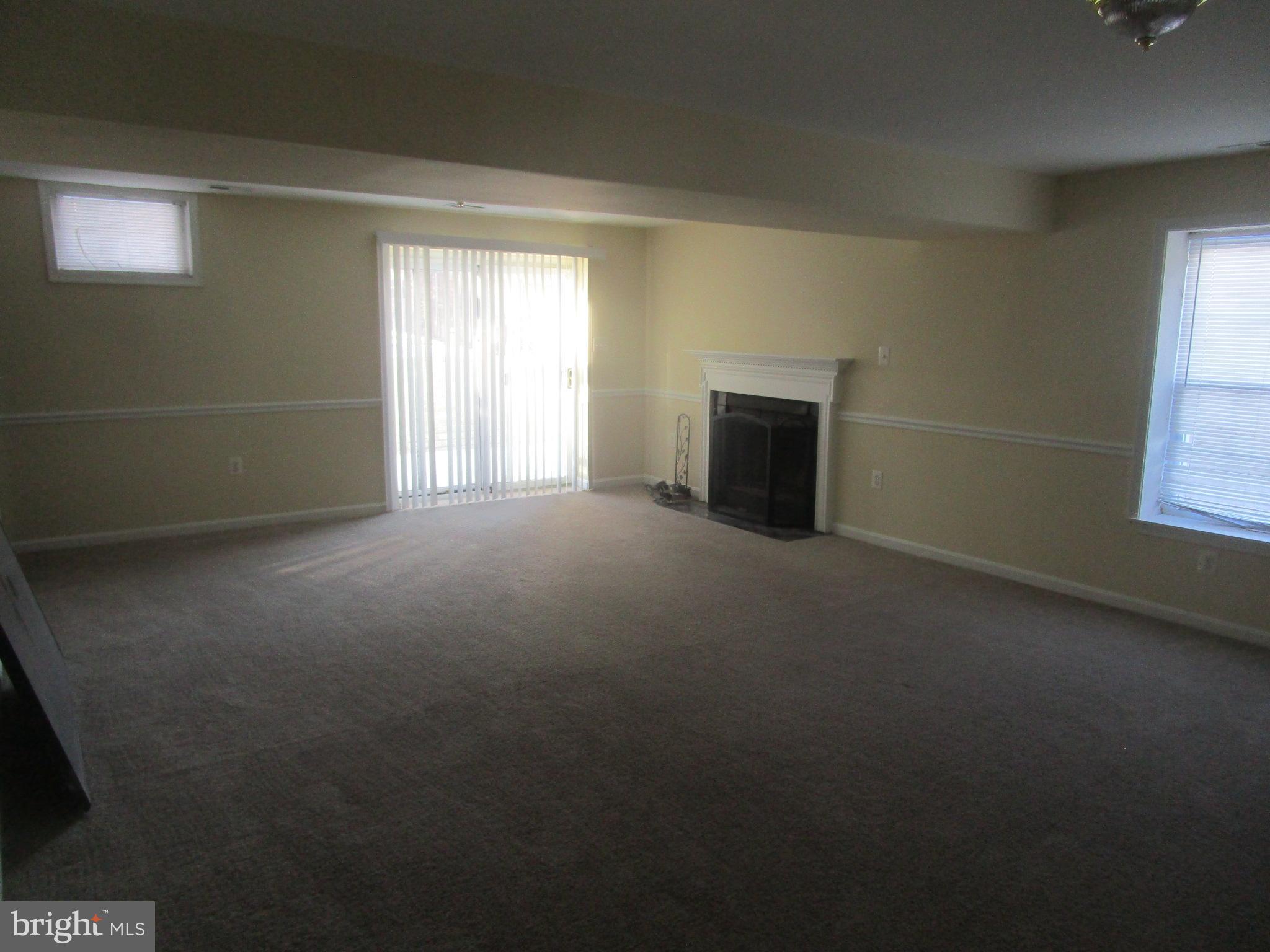 CLINTON VIEW - Residential Lease