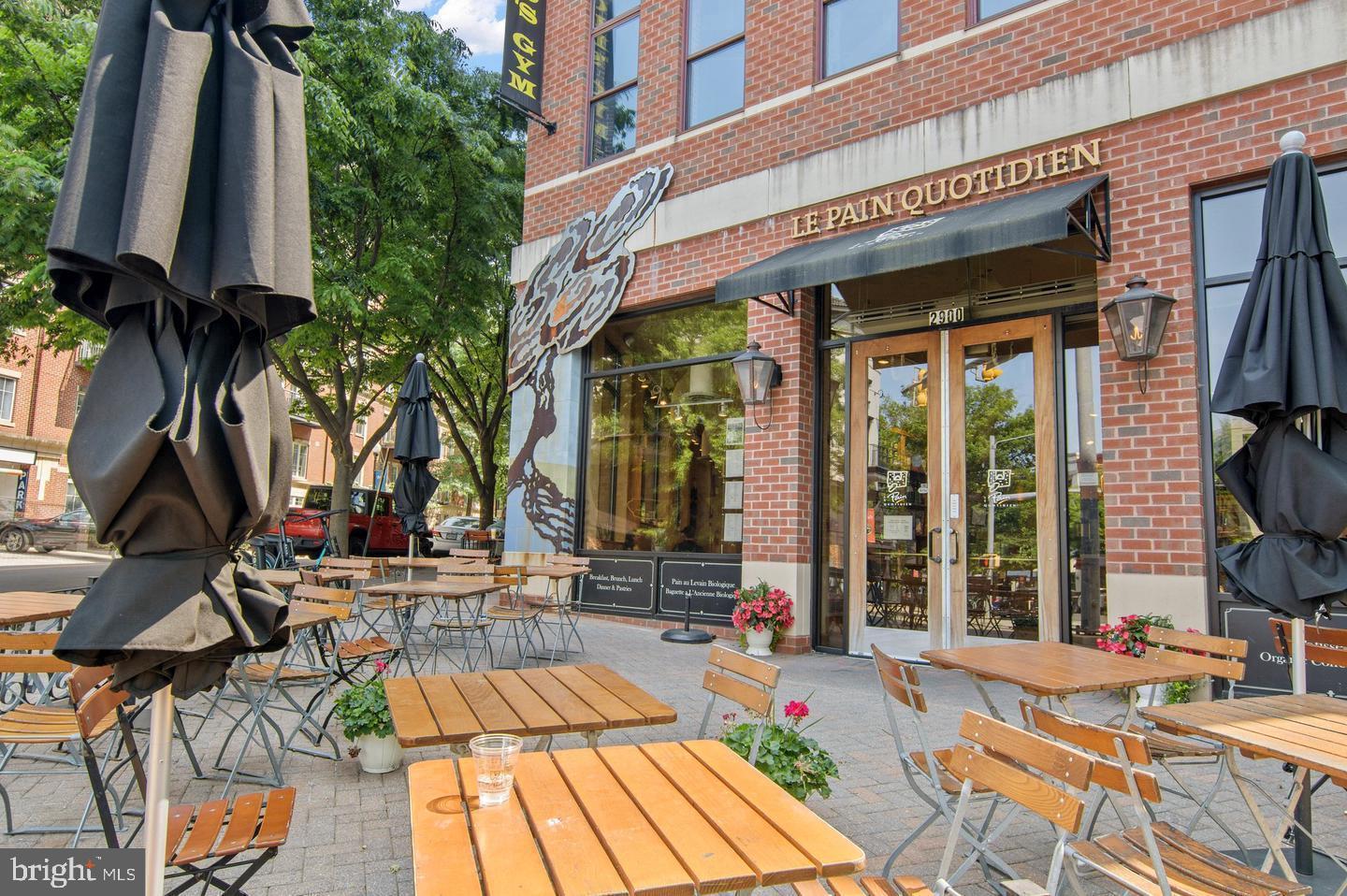 RESIDENCES AT STATION SQUARE - Residential Lease