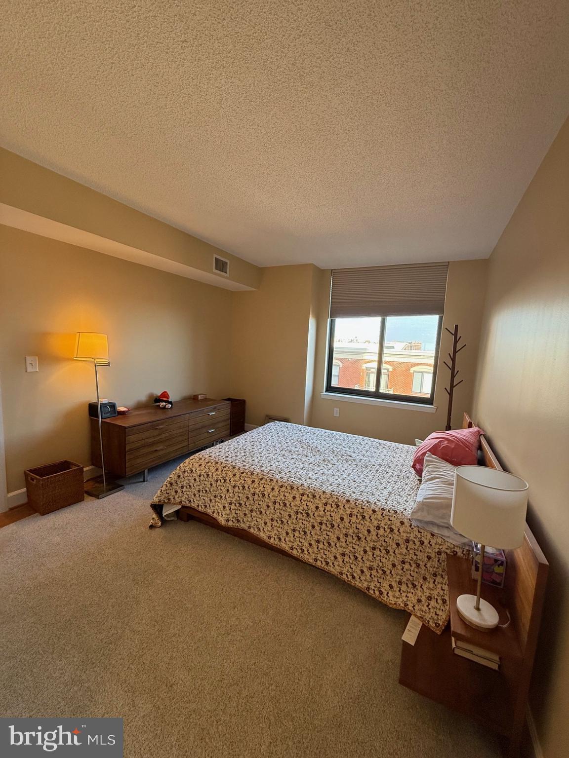 RESIDENCES AT STATION SQUARE - Residential Lease