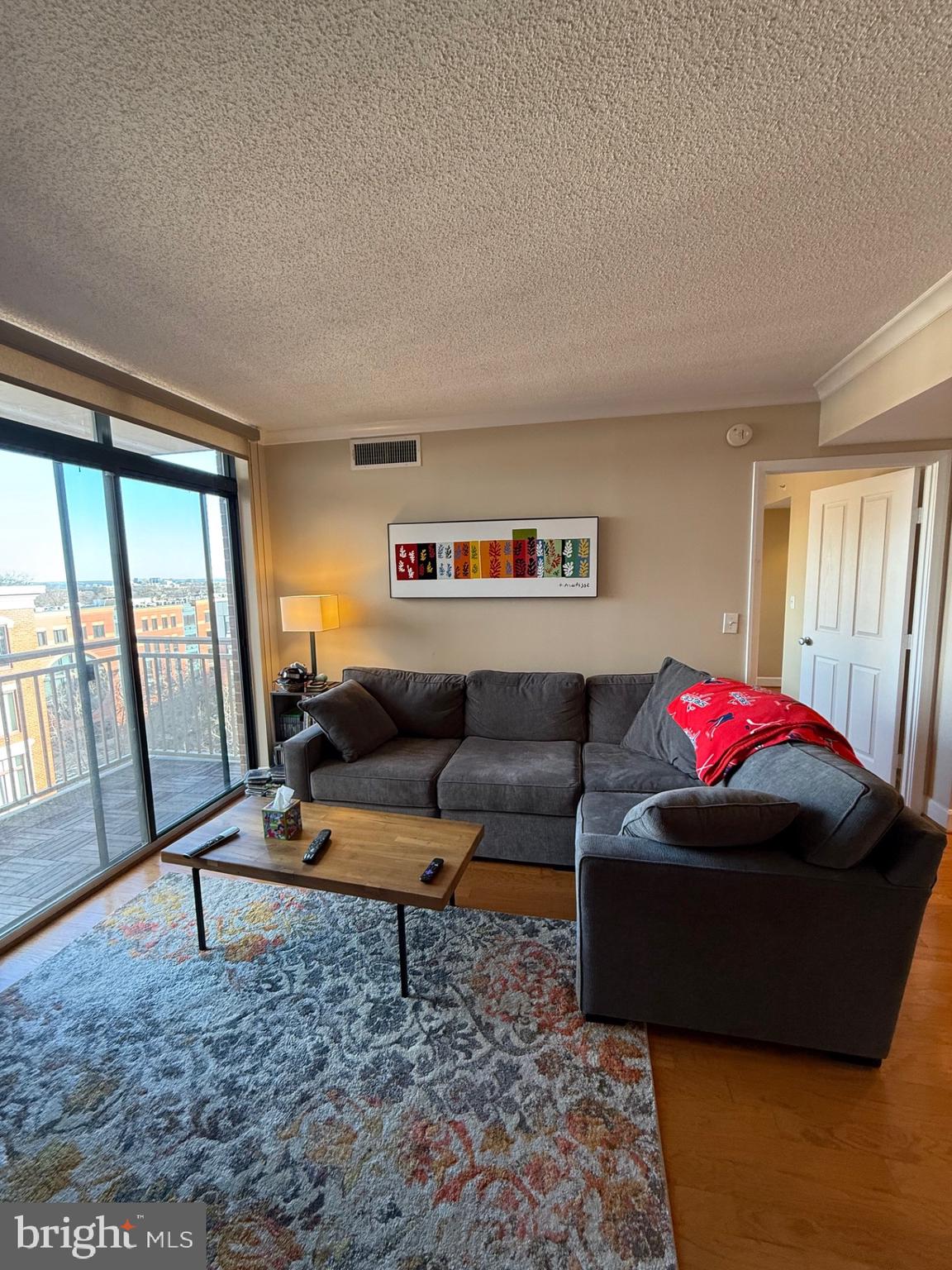 RESIDENCES AT STATION SQUARE - Residential Lease