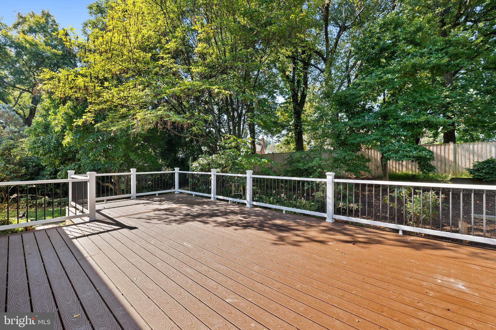 BROYHILL CREST - Residential