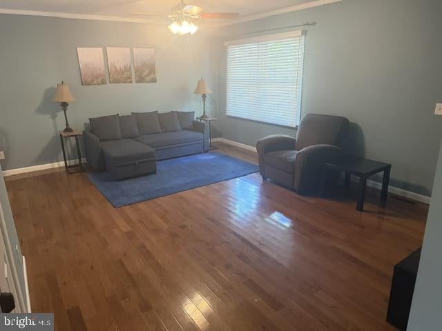 206 PLEASANT LANE