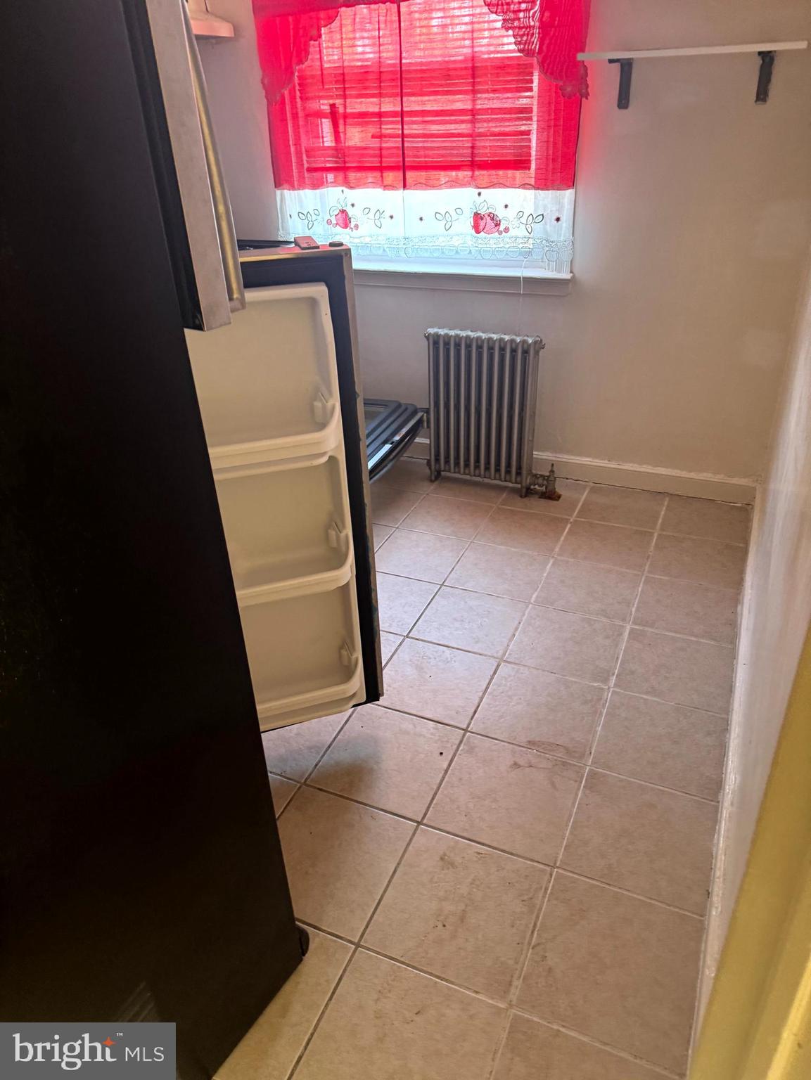 1629 MURDOCH ROAD B-2