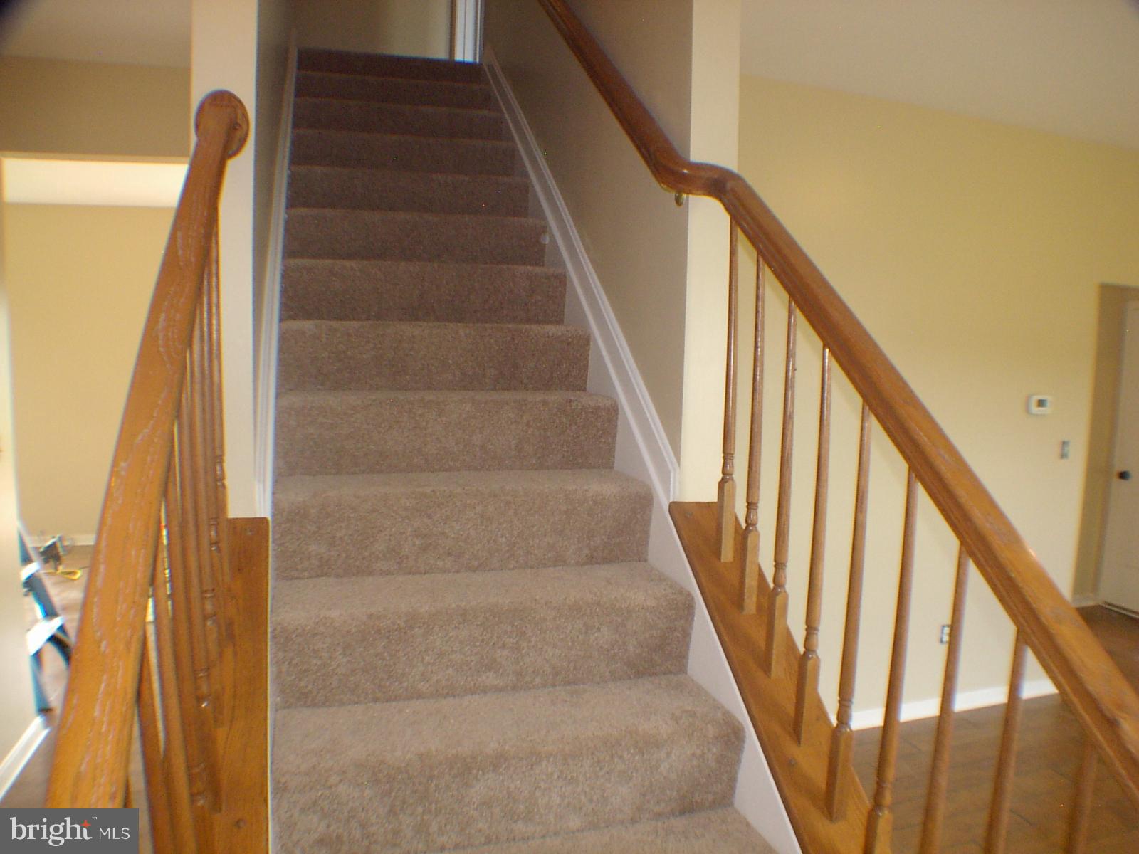 APPLE KNOLLS ESTATES - Residential