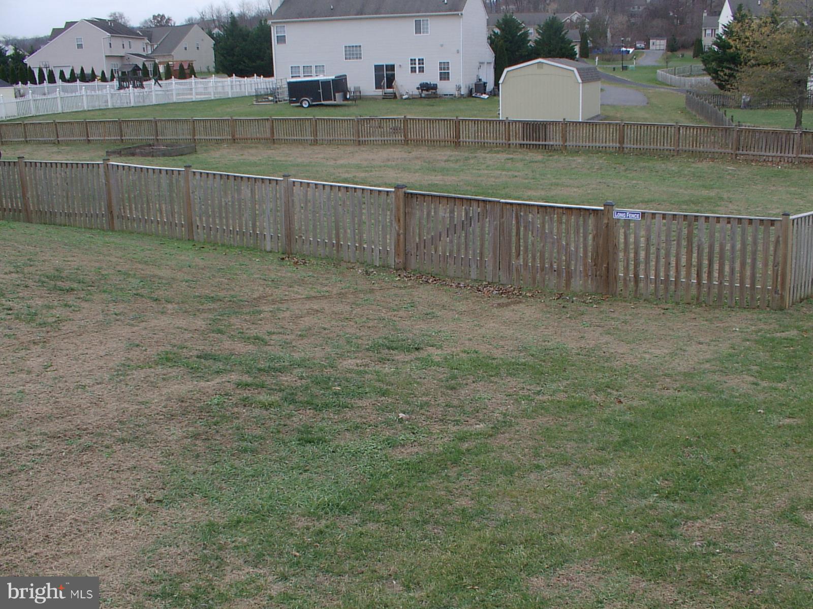 APPLE KNOLLS ESTATES - Residential