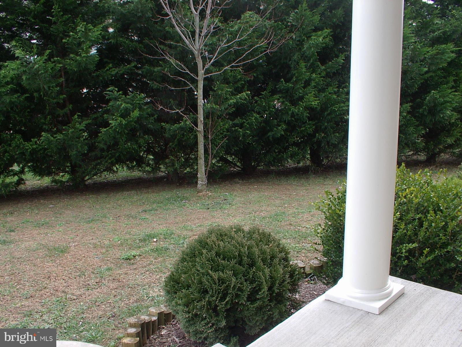 APPLE KNOLLS ESTATES - Residential