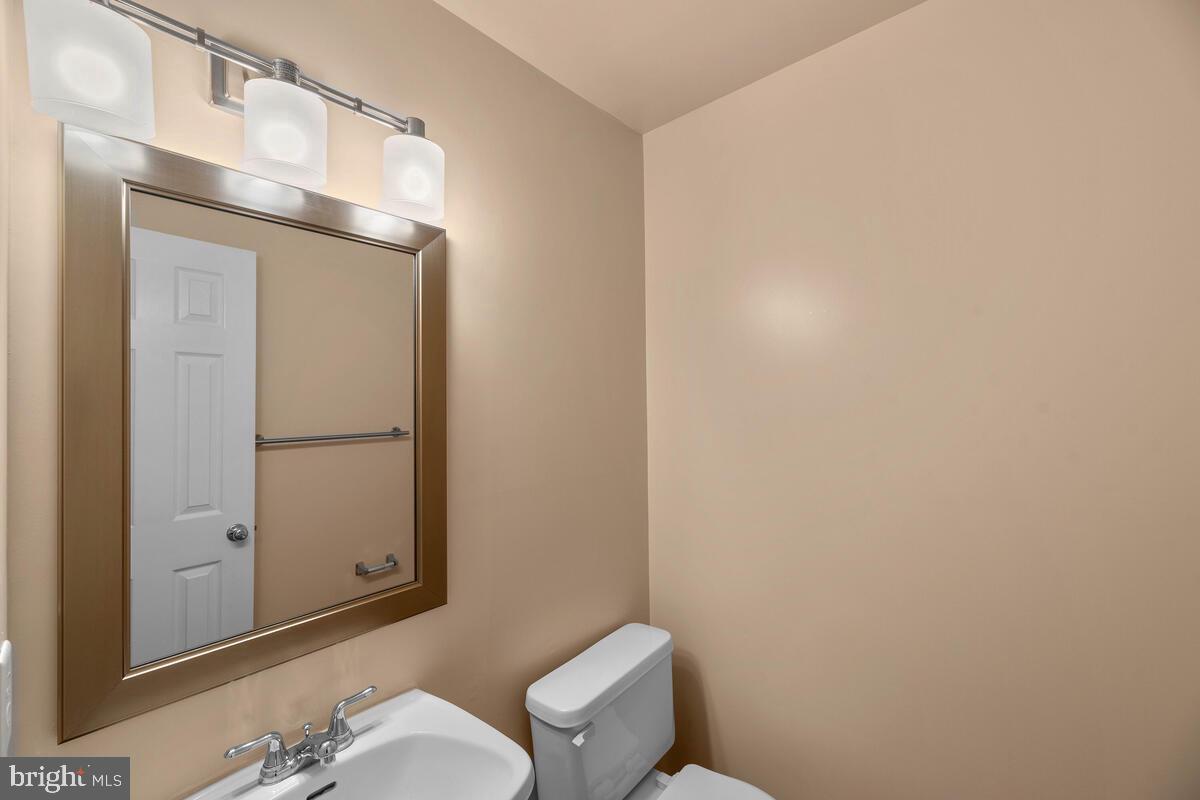 WOODLAND VILLAGE - Residential Lease