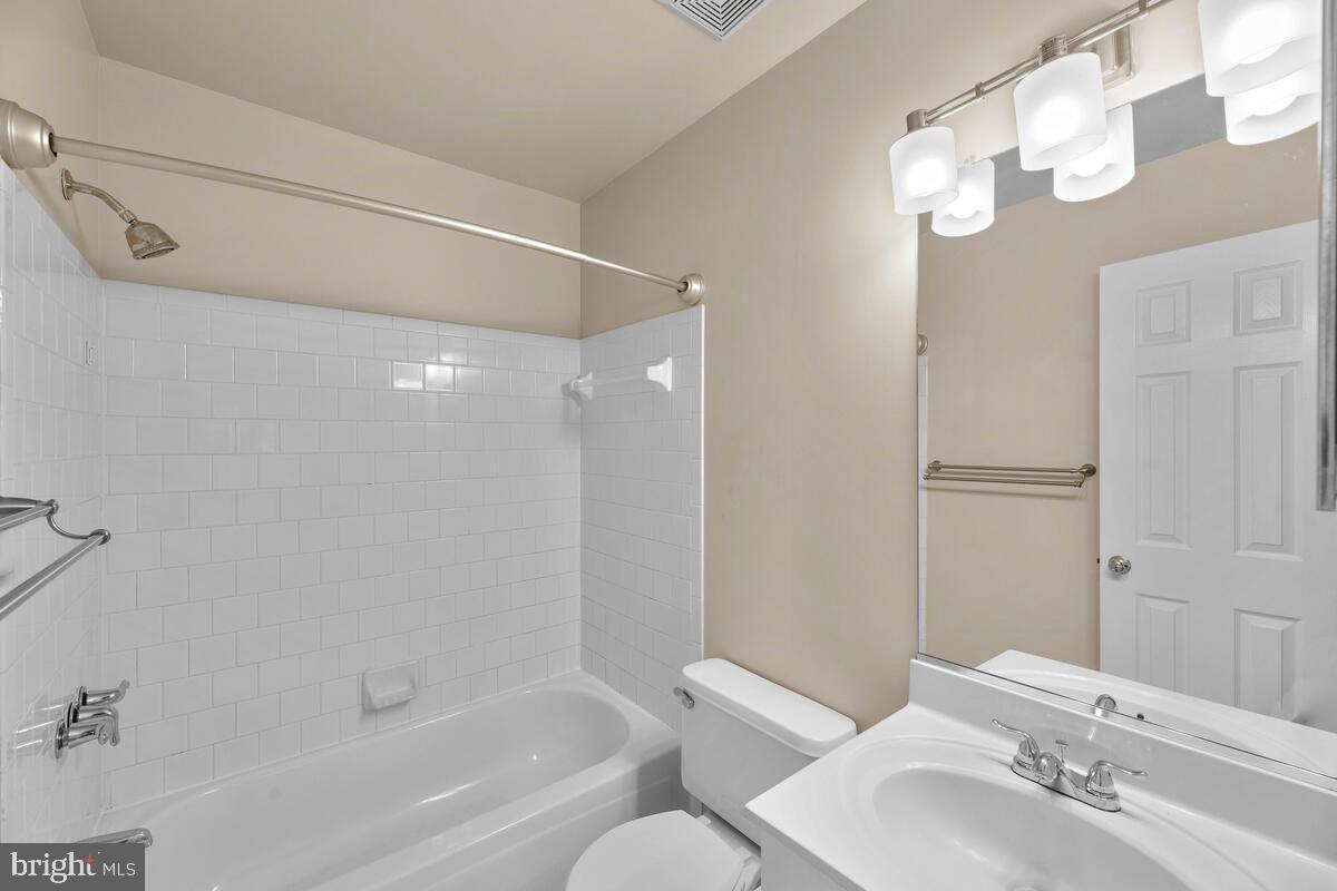 WOODLAND VILLAGE - Residential Lease