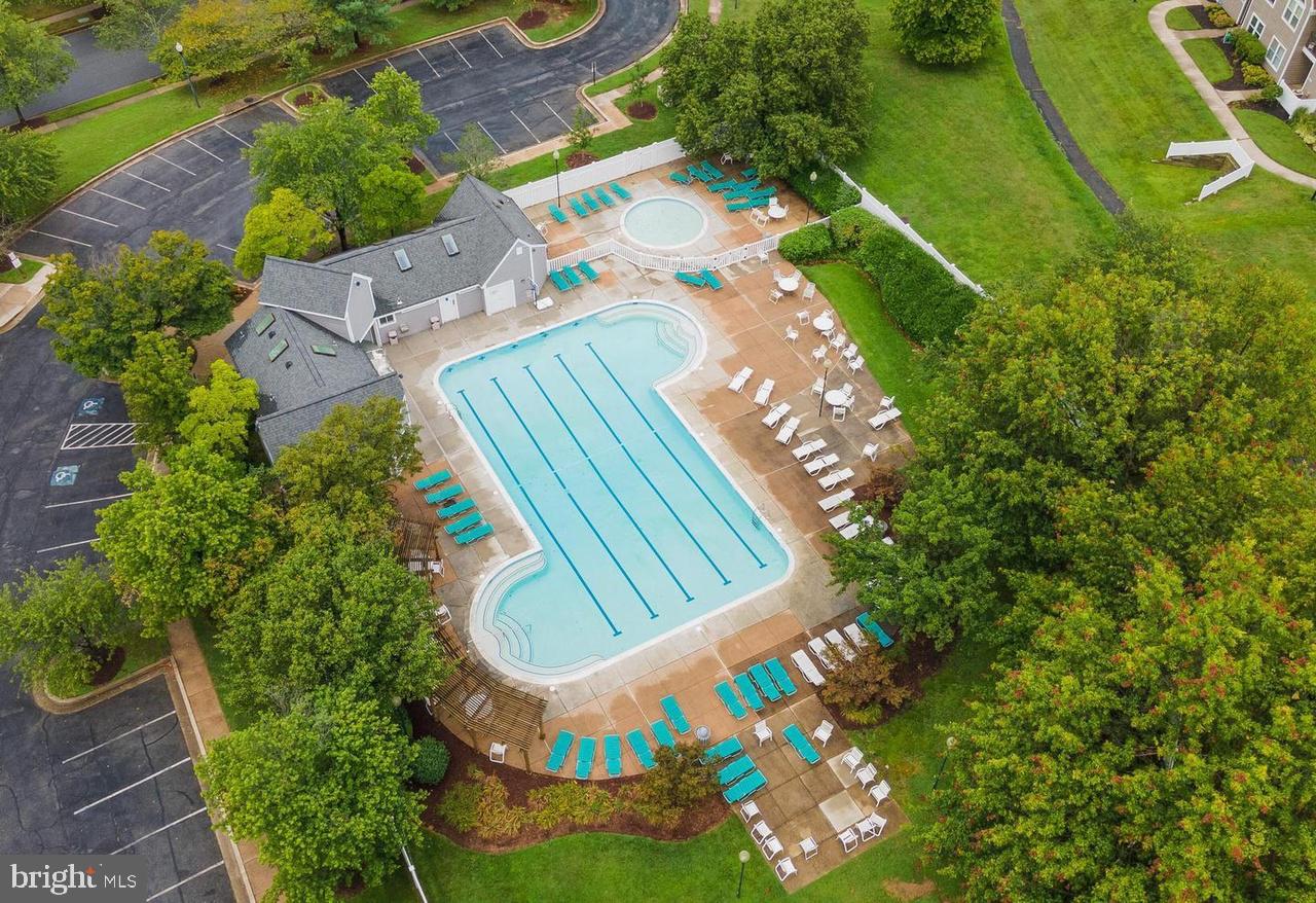 WOODLAND VILLAGE - Residential Lease